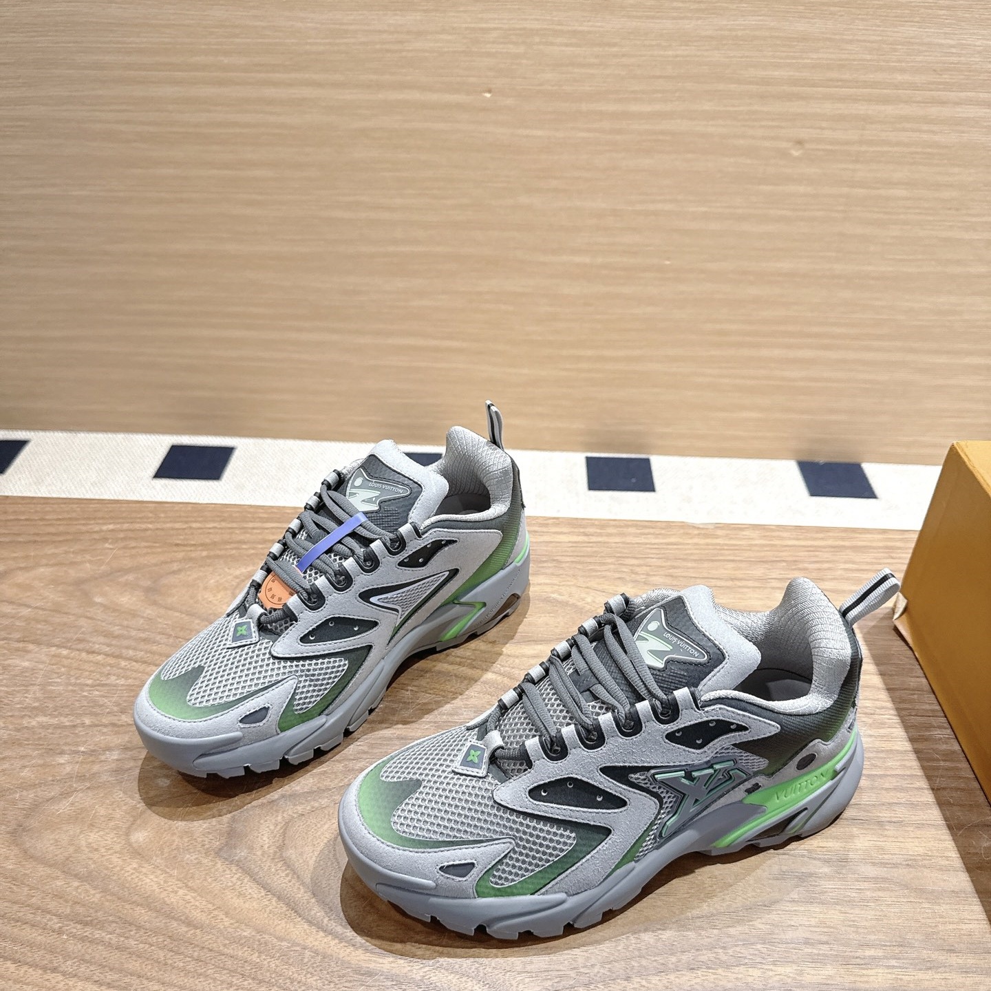 LV Runner Tatic Sports Shoes YV24061814