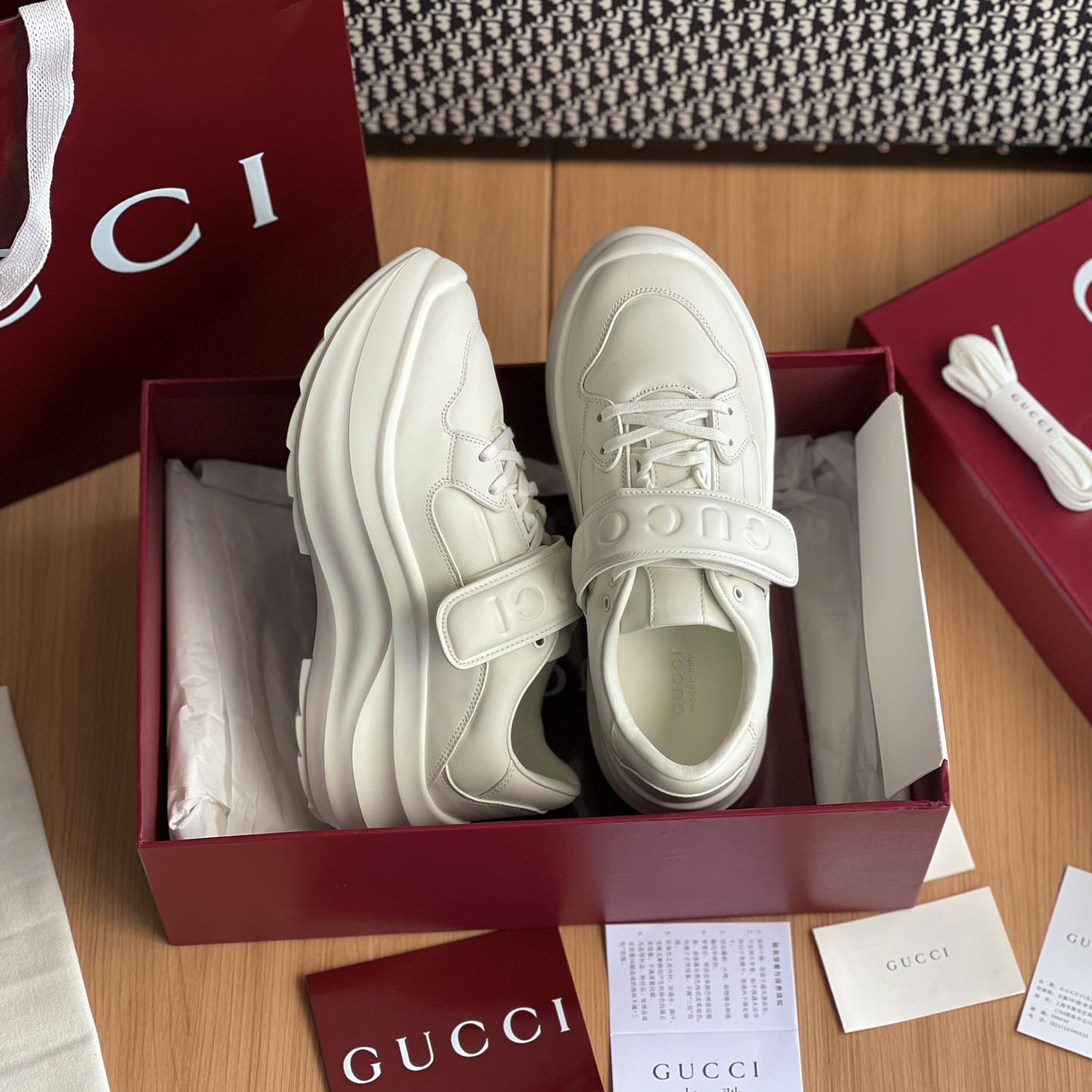 GG Velcro Platform Sneakers BB25072009