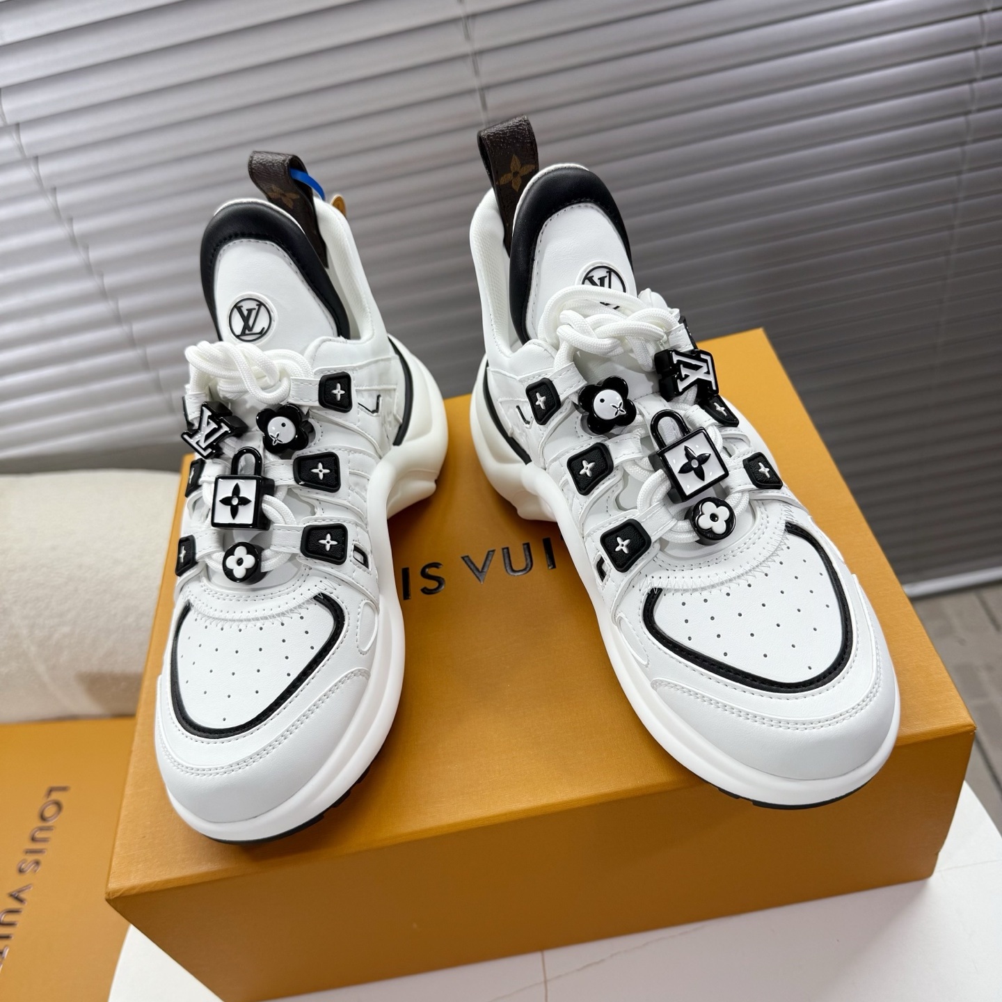 LV Women's High - Top Chunky Sneakers YV24072202