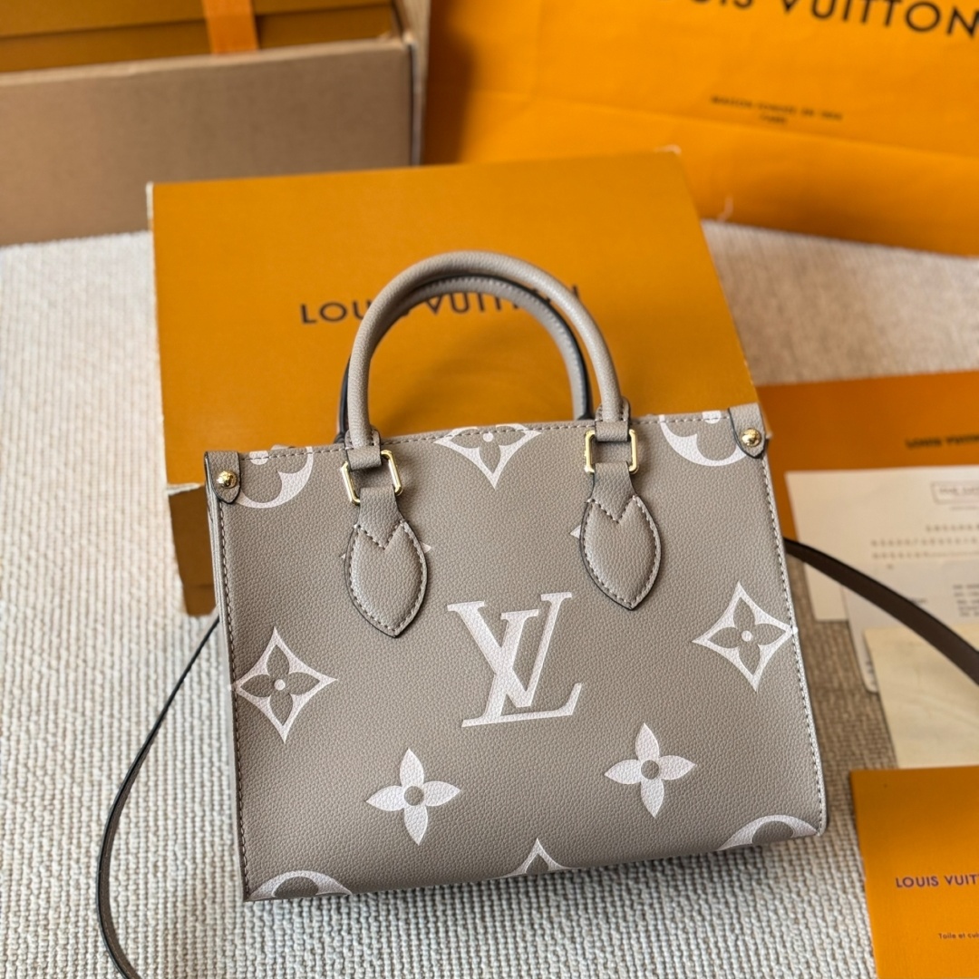 LV  Monogram  OnTheGo  YV24072304