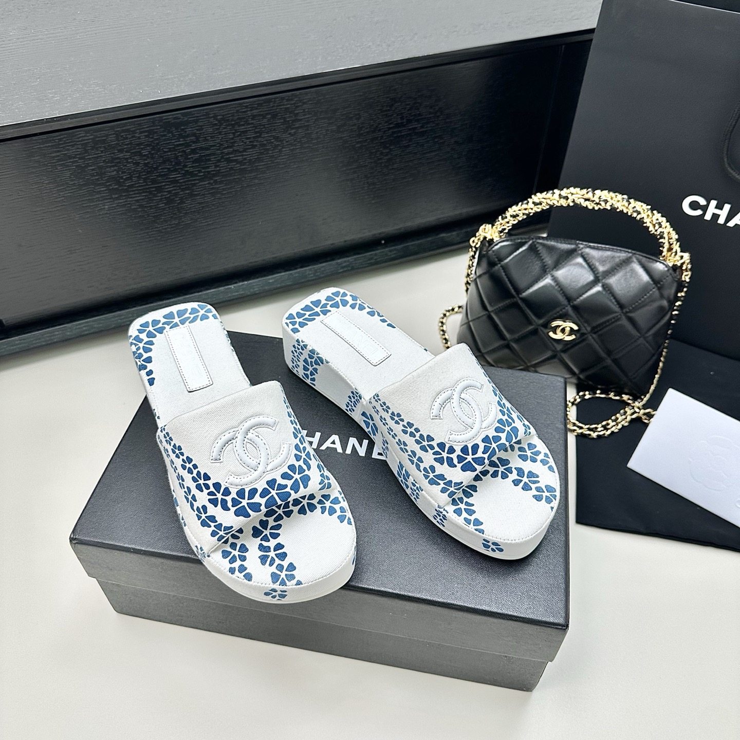 CH Platform Printed Sandals BB25072311