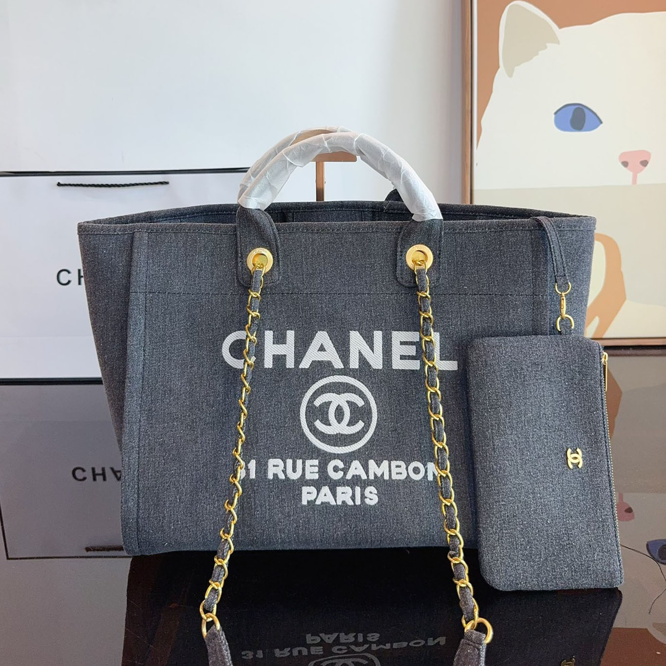 CH Charcoal Gray Canvas Tote BB25072321