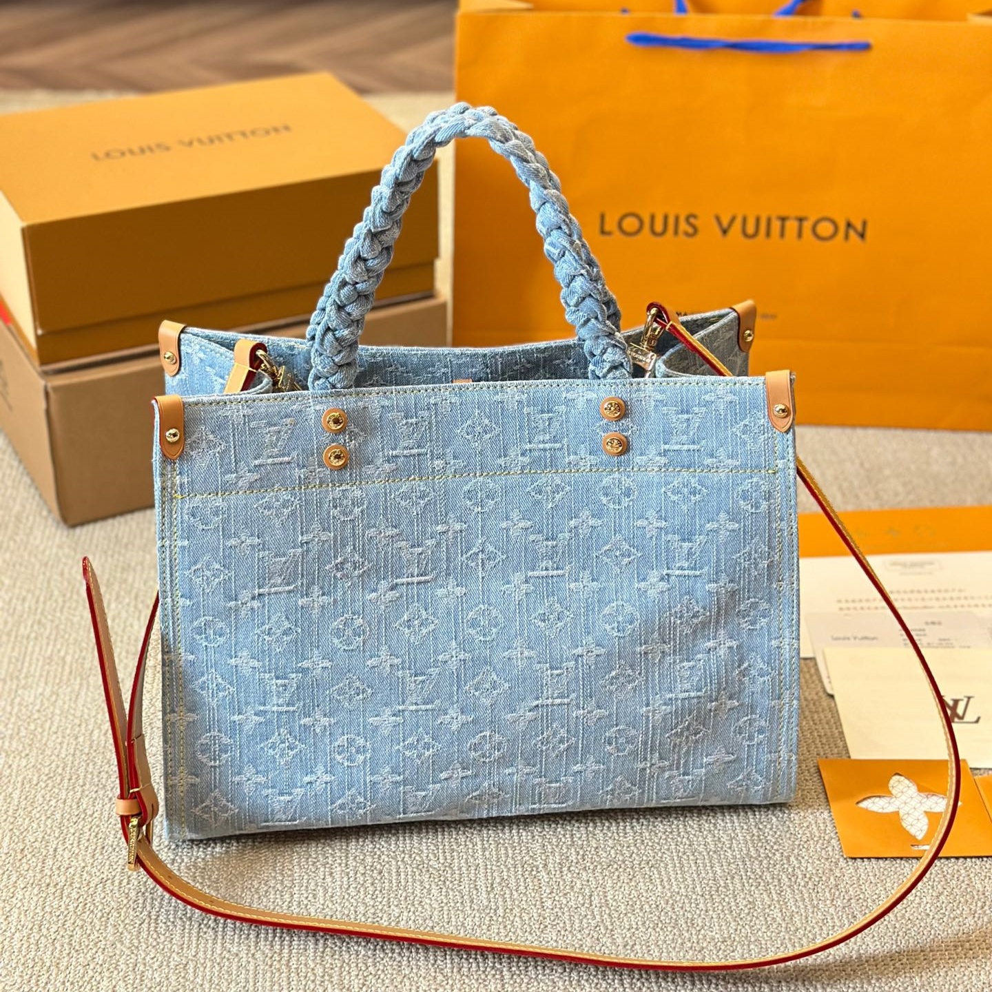 LV Denim - material Monogram  OnTheGo  YV24072306