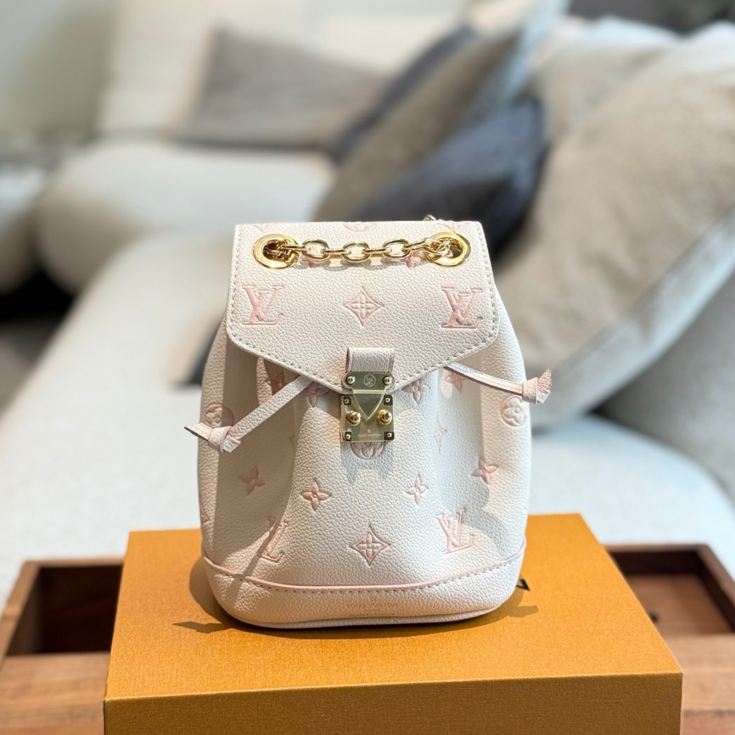 LV New pink mini backpack  YV24072322