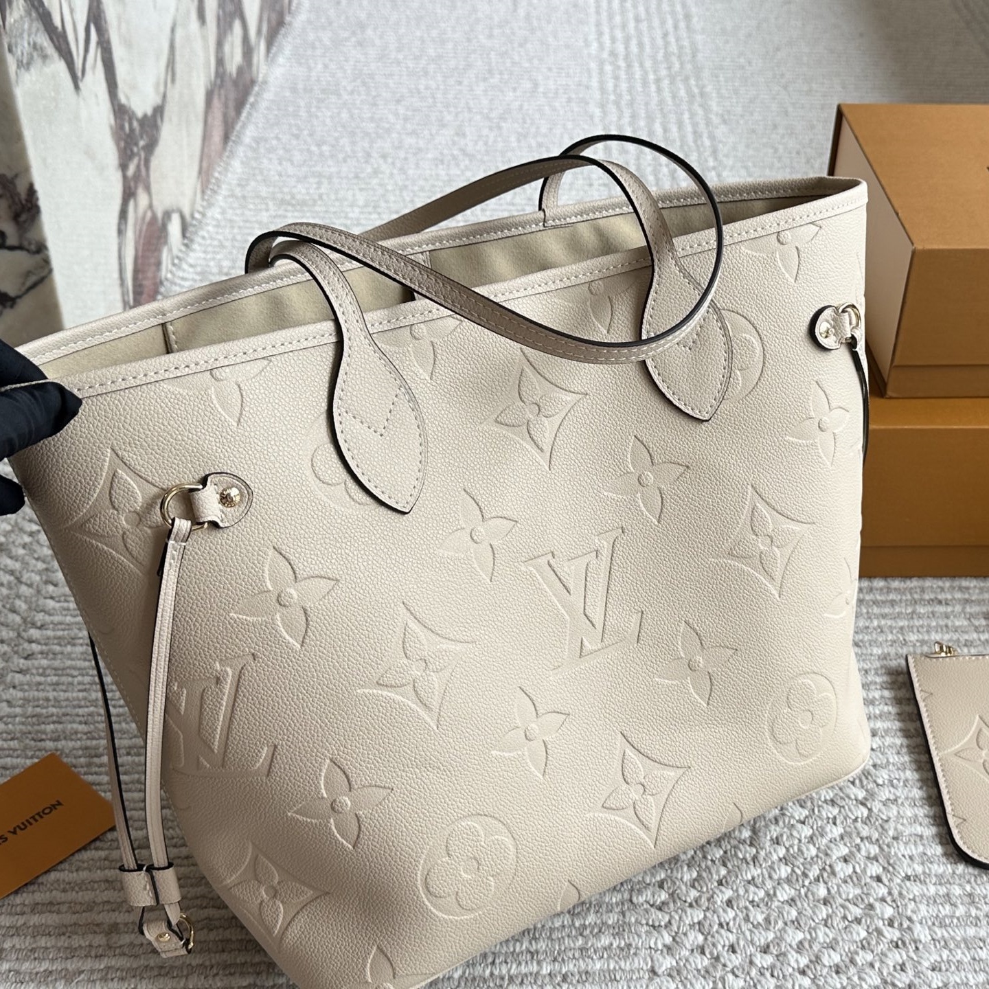 LV  Neverfull Empreinte Tote  YV24072325