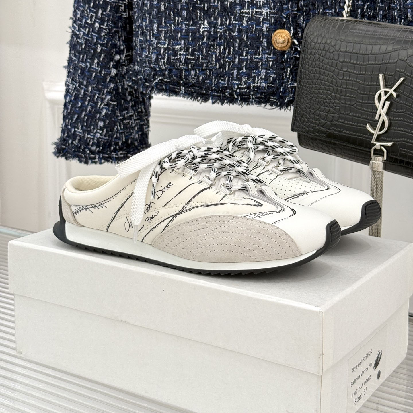 CD 25New Graffiti Casual Mules DD25072412