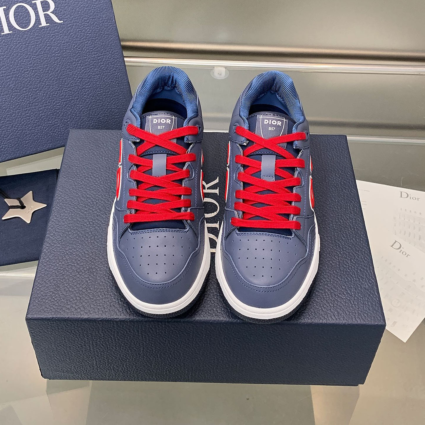 CD Classic B57 Series Casual Sports Shoes DD25072416