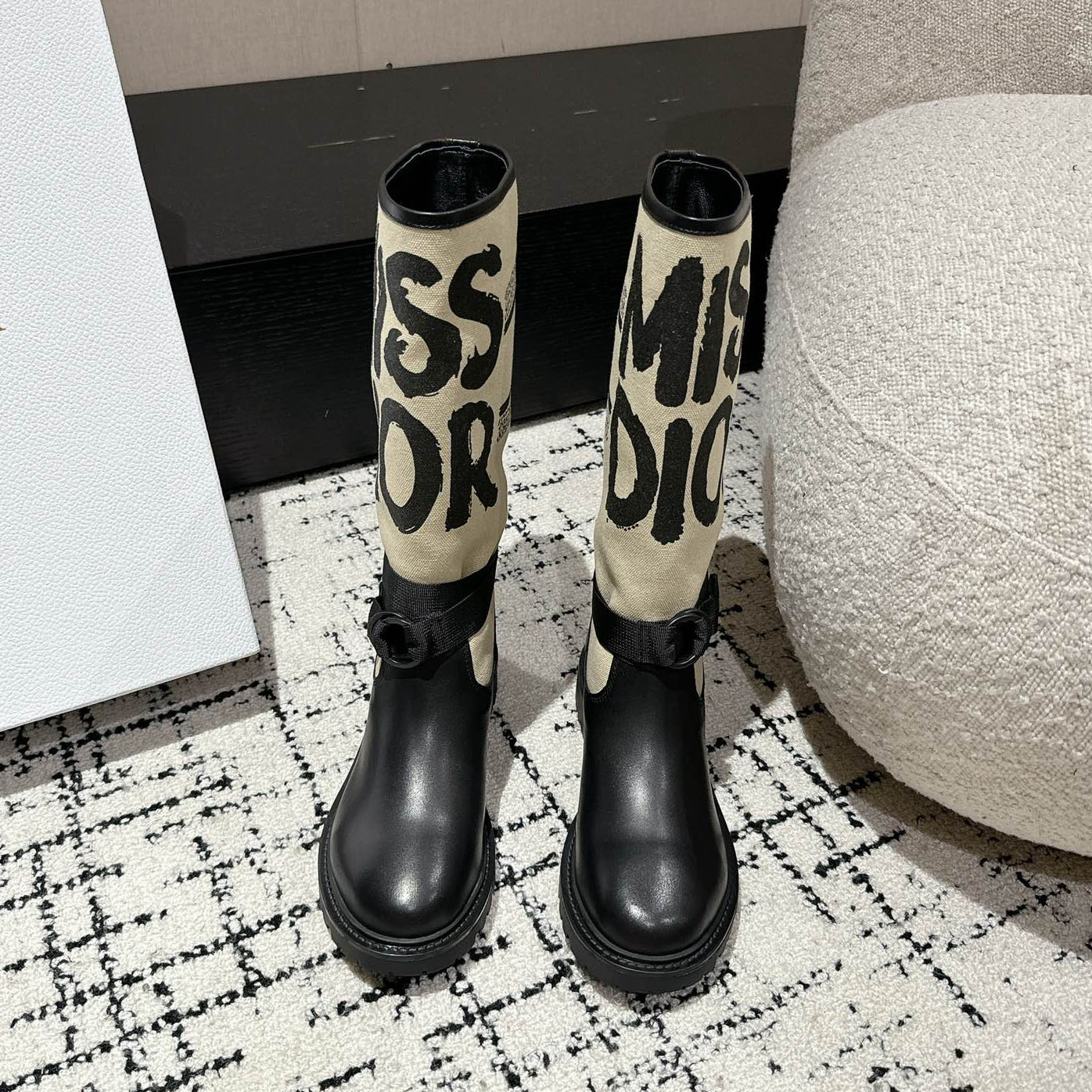 CD Miss Major Graffiti Boot DD25072602