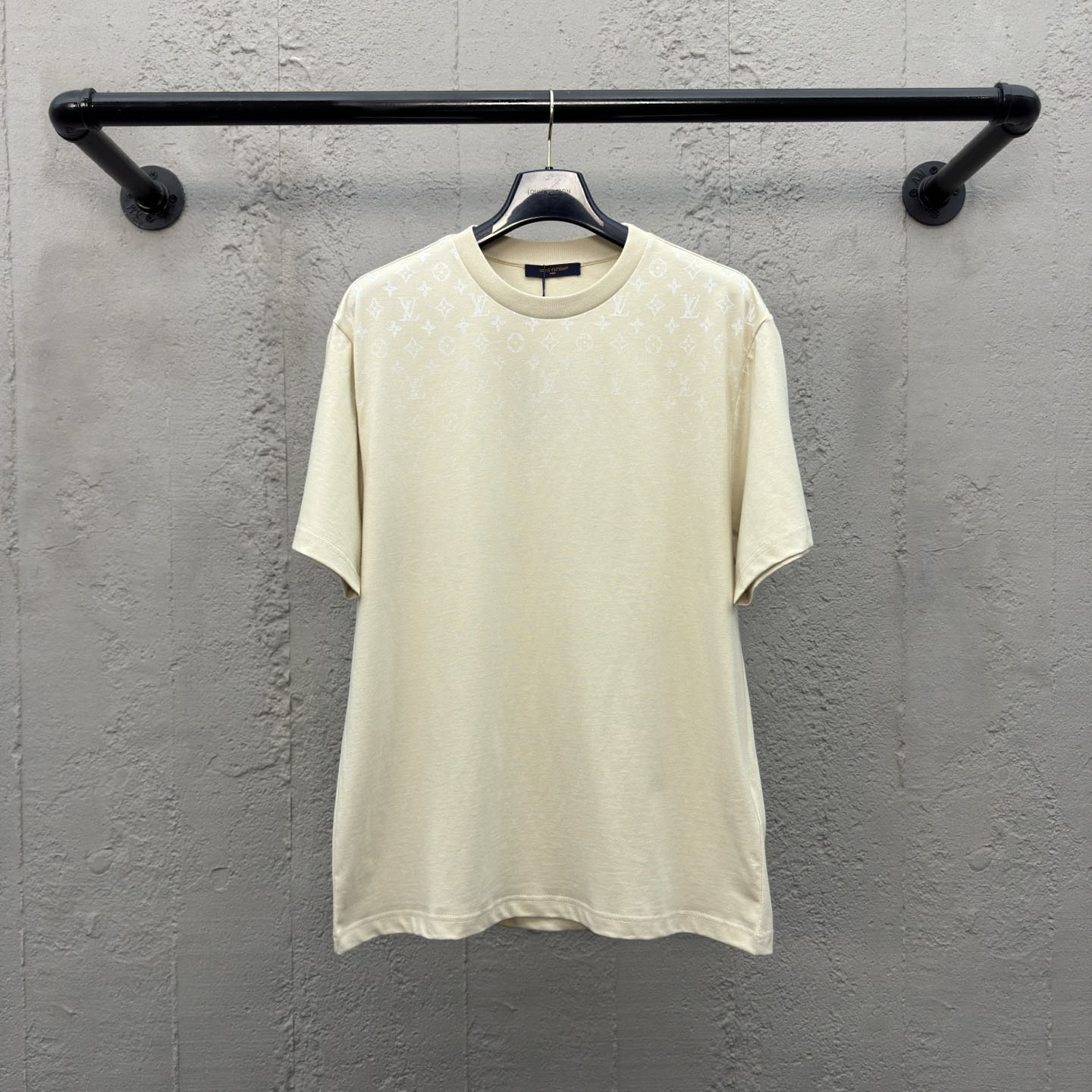 LV Gradient Print Short-Sleeve DD25072829