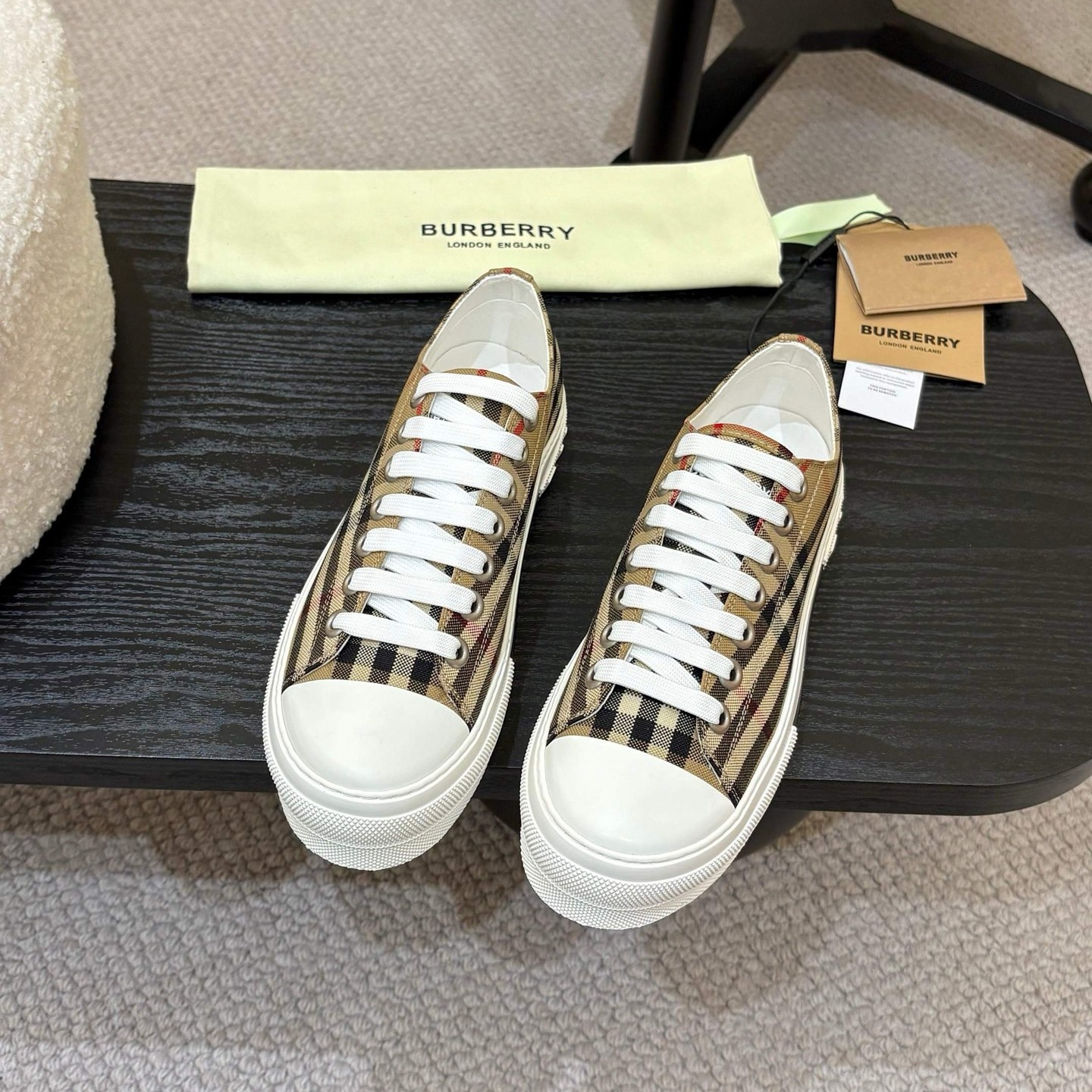 Bur Unisex Timeless Checks Cotton Shoes YV24073006