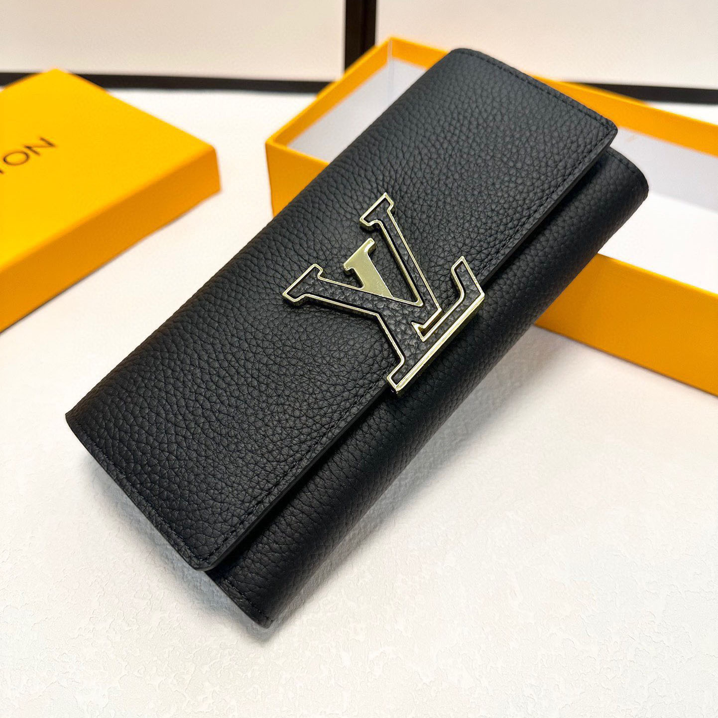 LV Classic Long Wallet BD25073106