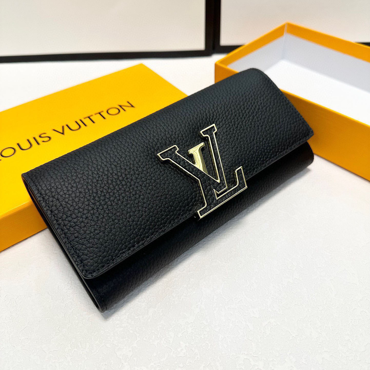 LV Classic Long Wallet BD25073106