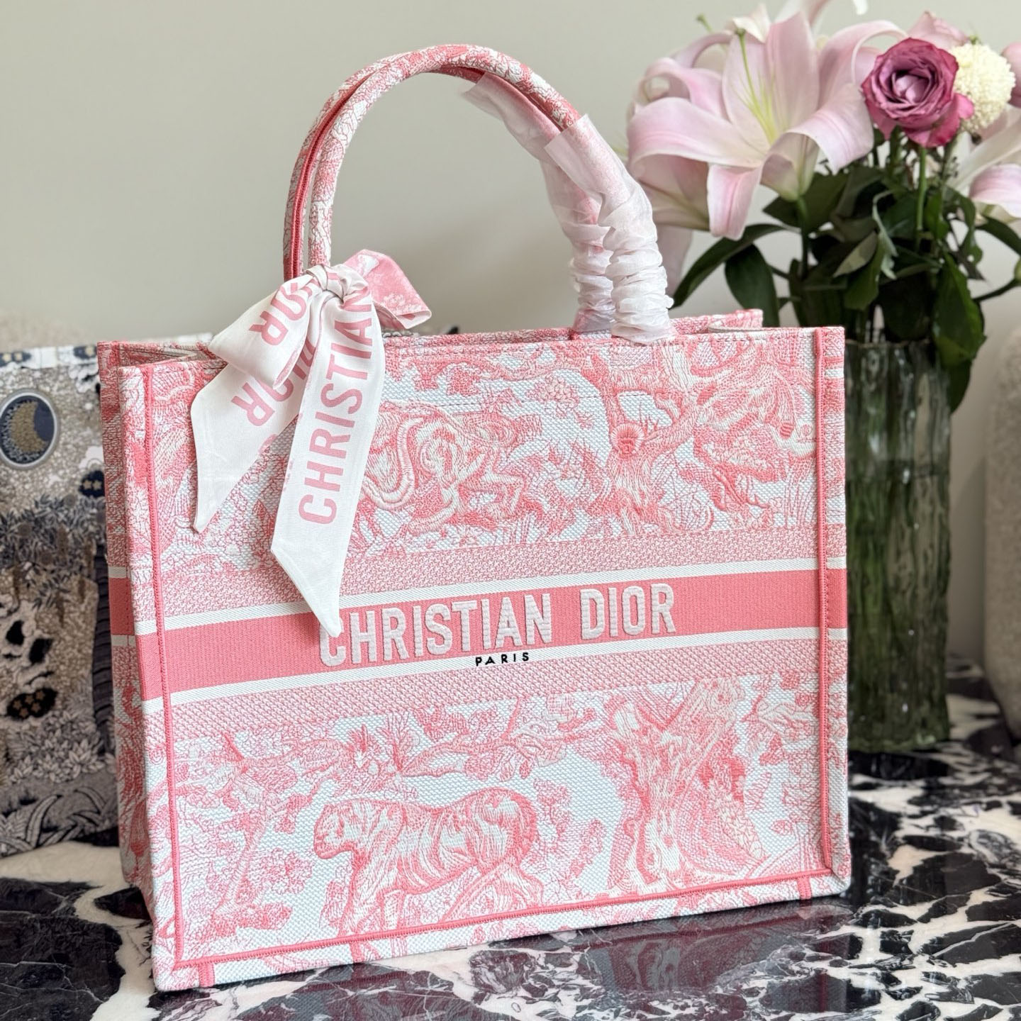 CD BookTote DD25080510