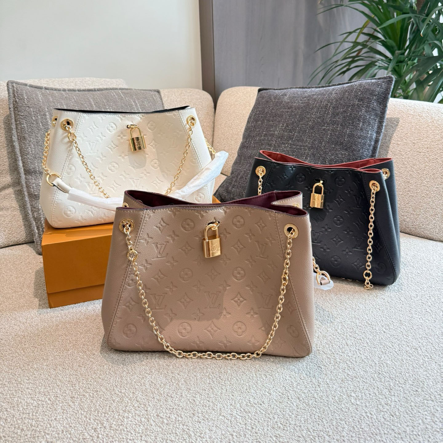 LV New Any Time Tote DD25080604