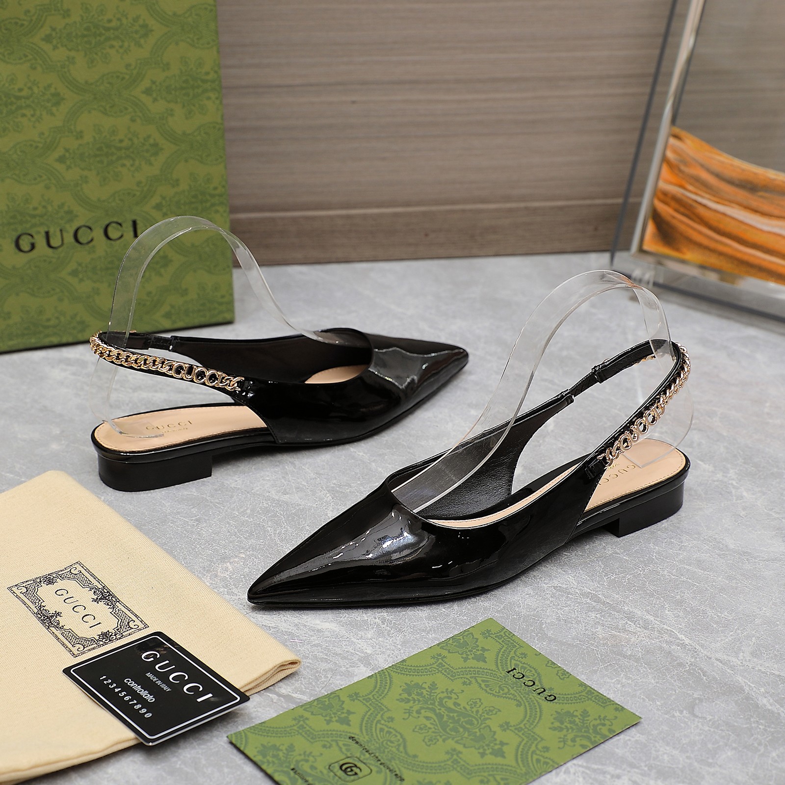 GG Patent Leather Chain Flat Sandals DD25081206