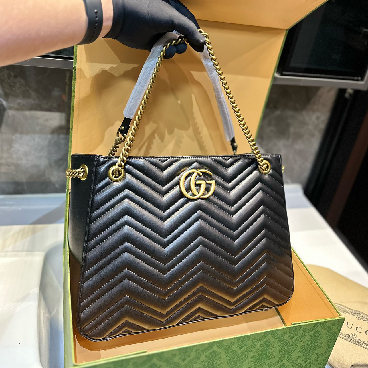 GG Marmont Chain Tote Bag AM25081209