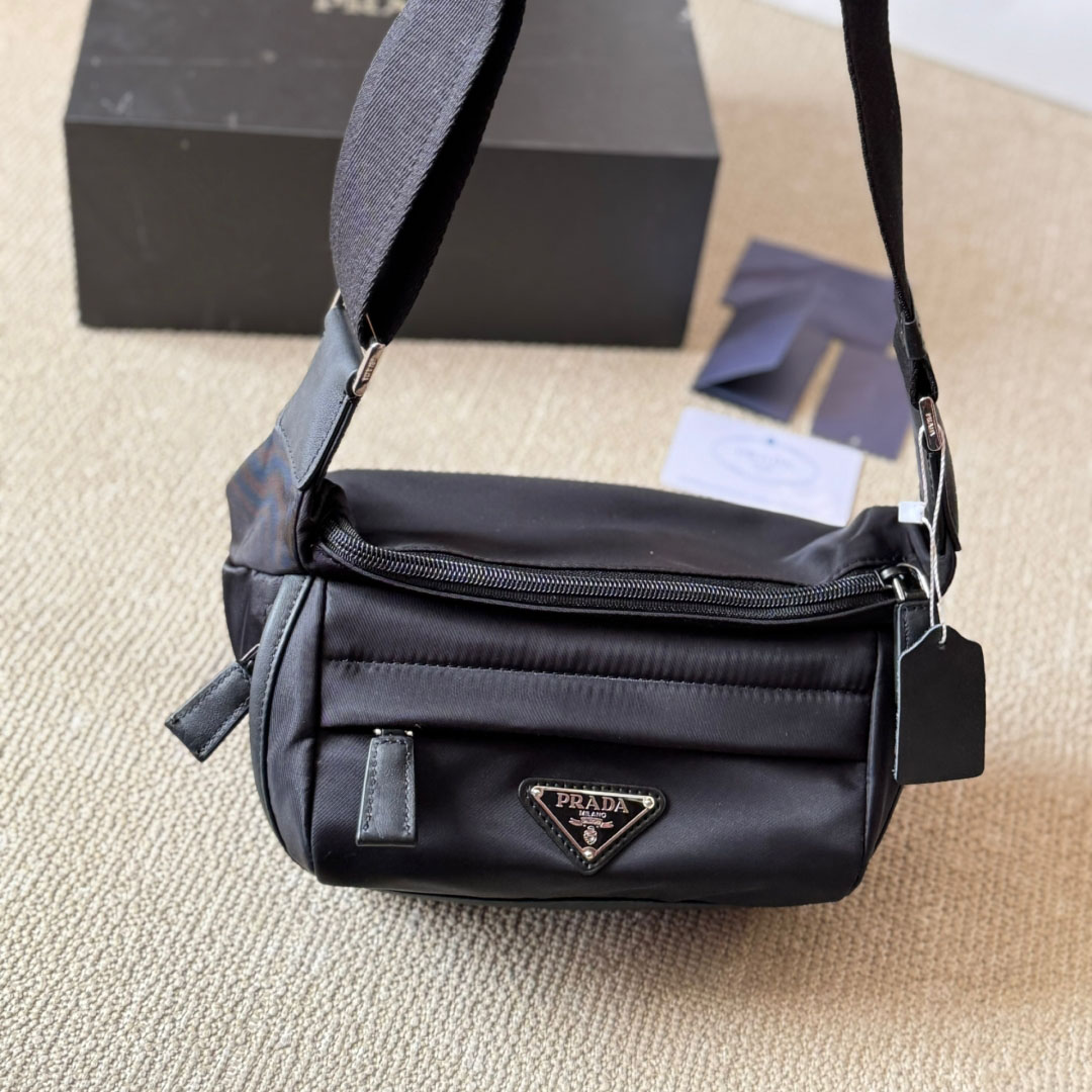 PRA Nylon Crossbody Bag XX25081136