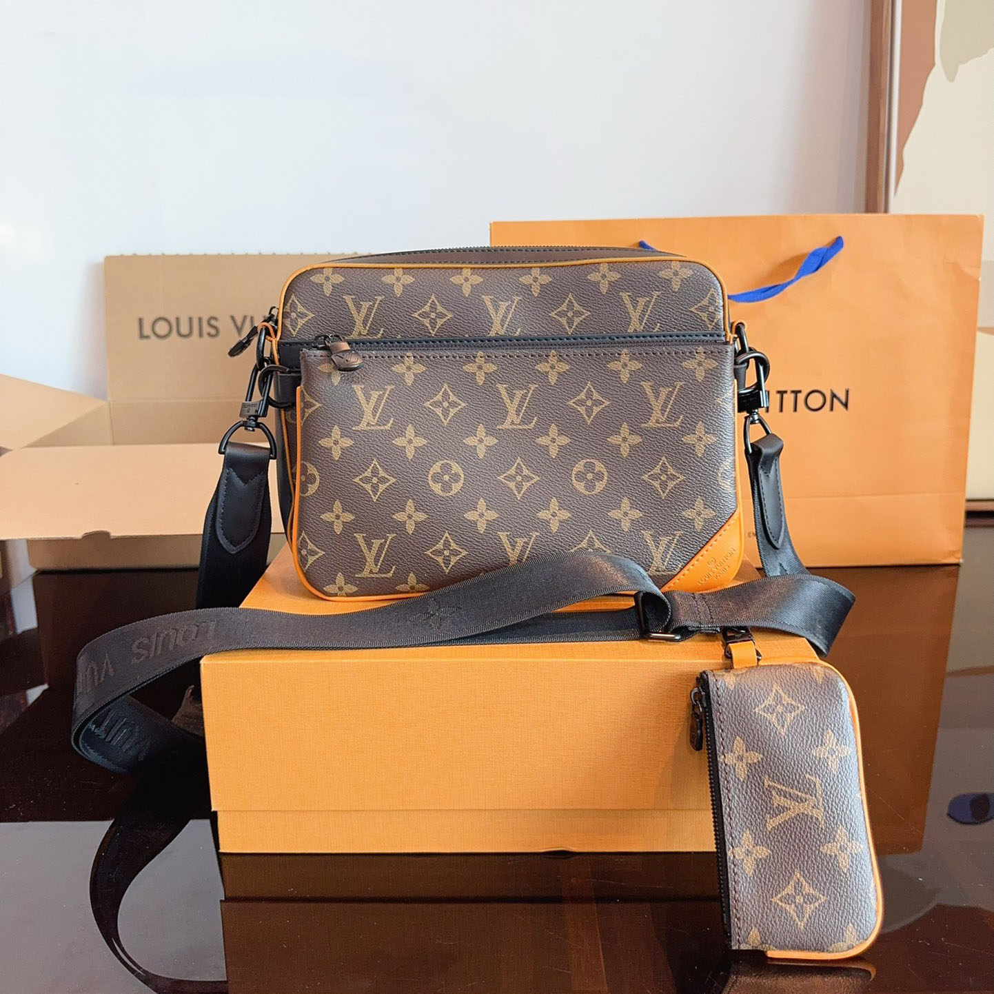 LV Trio Men's Bag XX25081122