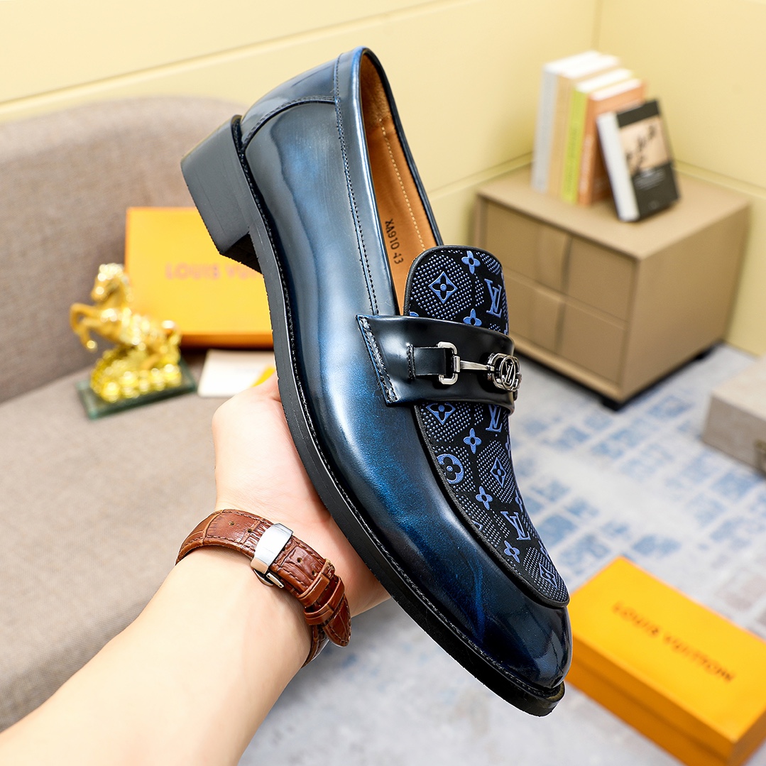 LV Men's Fashionable Leather Shoes XX25081116