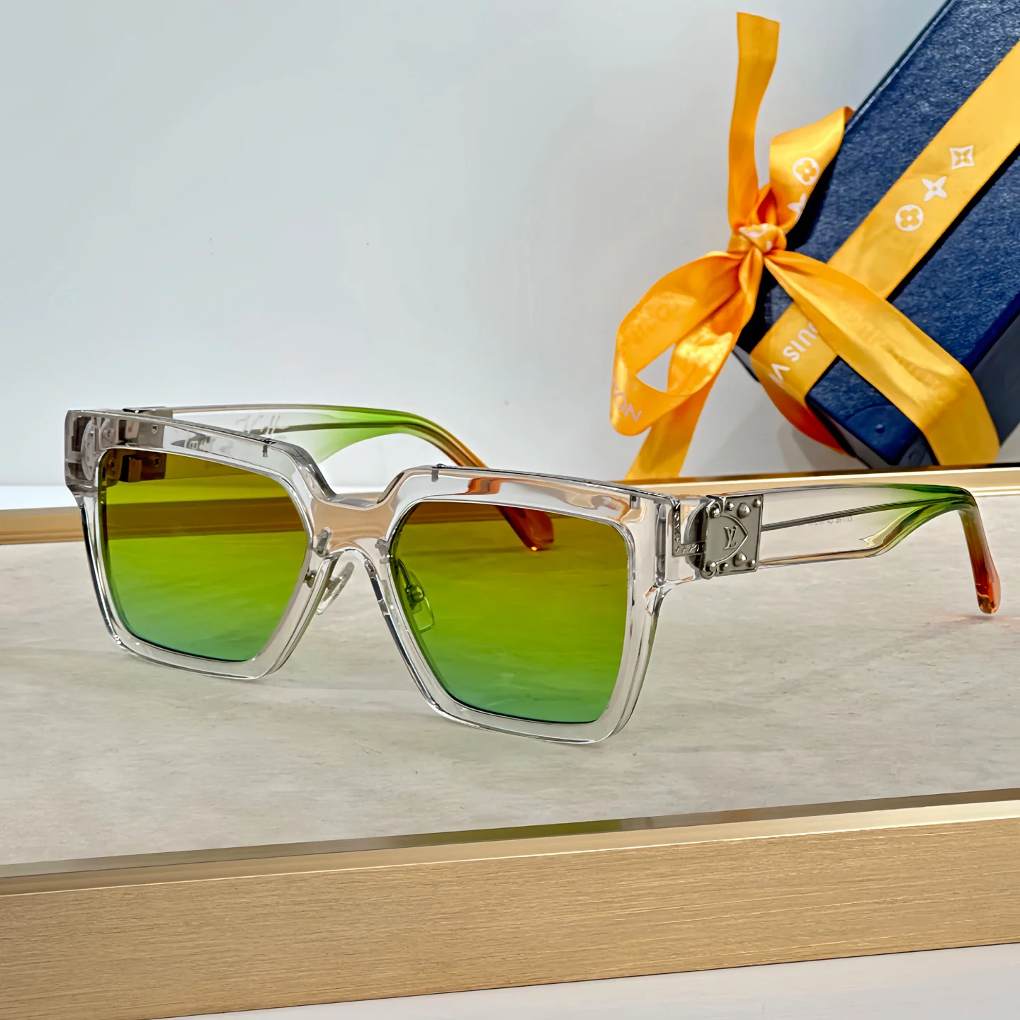 LV Fashion Sunglasses XX25081138