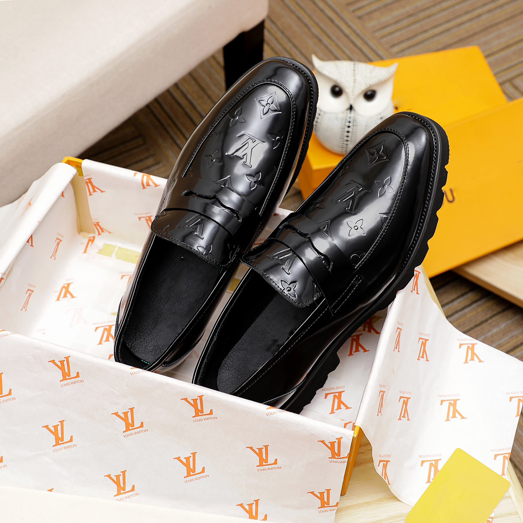 LV Men's Handmade Leather Loafers XX25081104