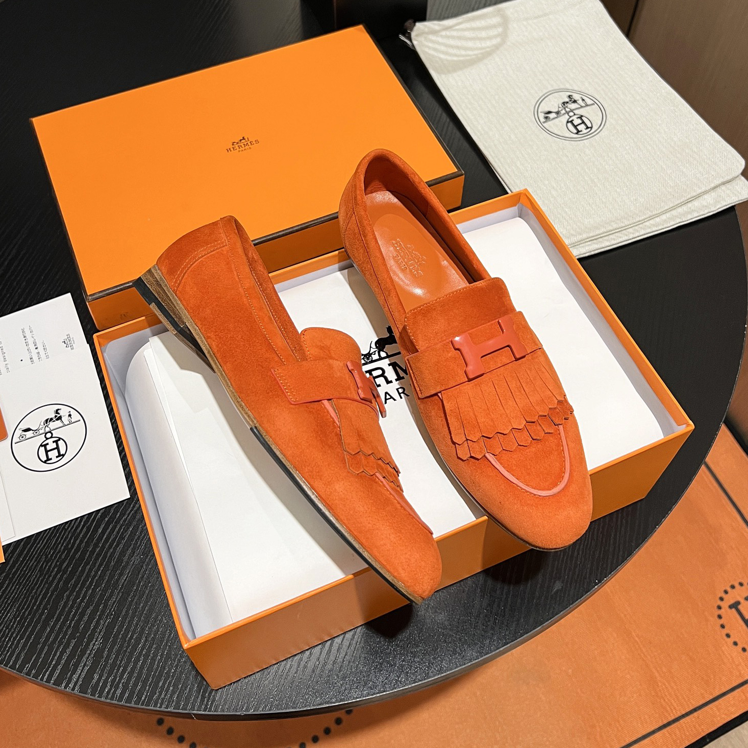 HM Classic Tassel Loafers AM25081341