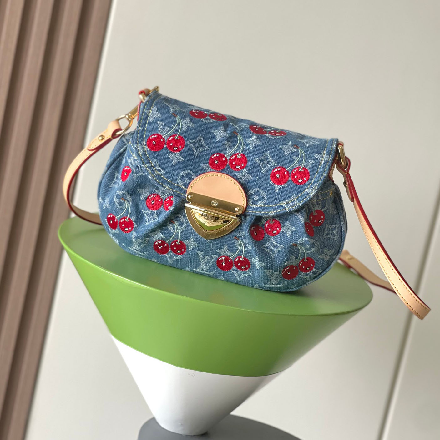 LV Sunset Bag V25081432