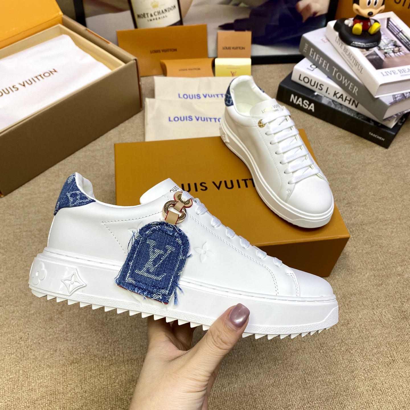 LV Time Out Series Denim Patchwork Casual Shoes EF25081409