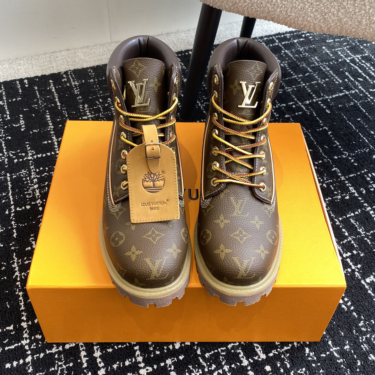 LV x Timberland Joint Classic Ankle Boots XX25081420