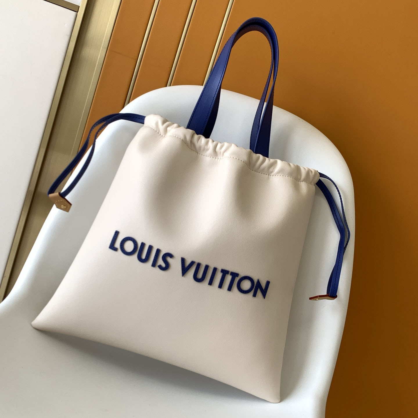 LV×Nigo Joint Dust Bag Tote V25081420