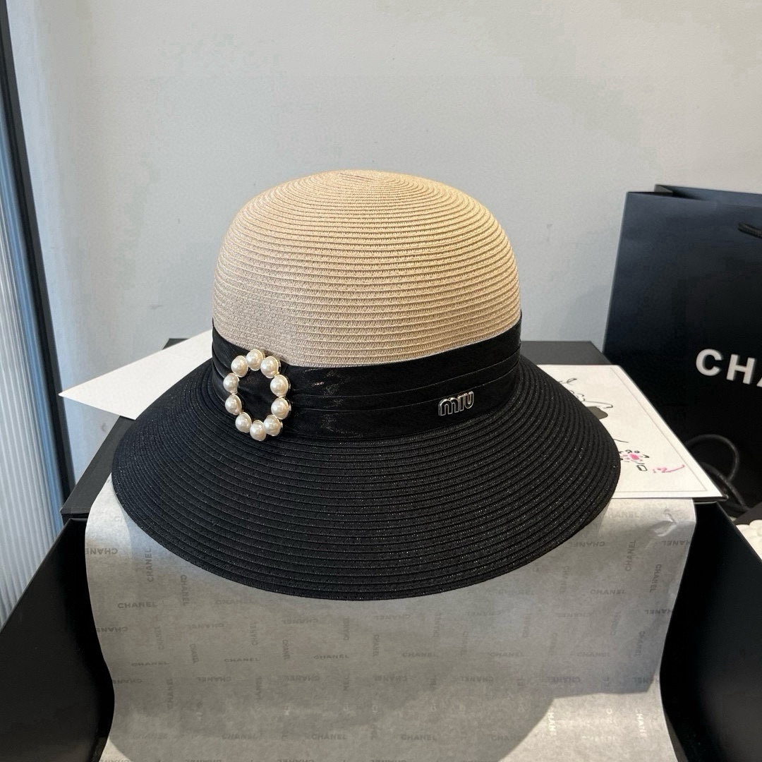 Miu New Colorblock Bucket Hat XX25081645