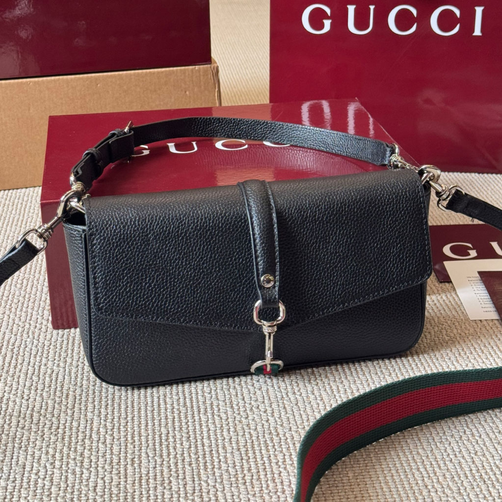 GG Solid Horsebit Shoulder Bag AM25081628