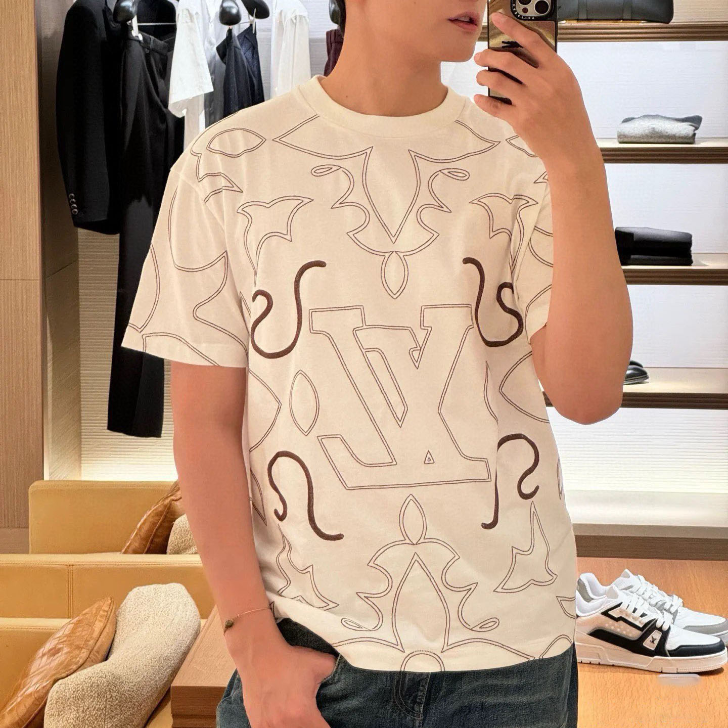 LV 25New T-shirt AM25081603