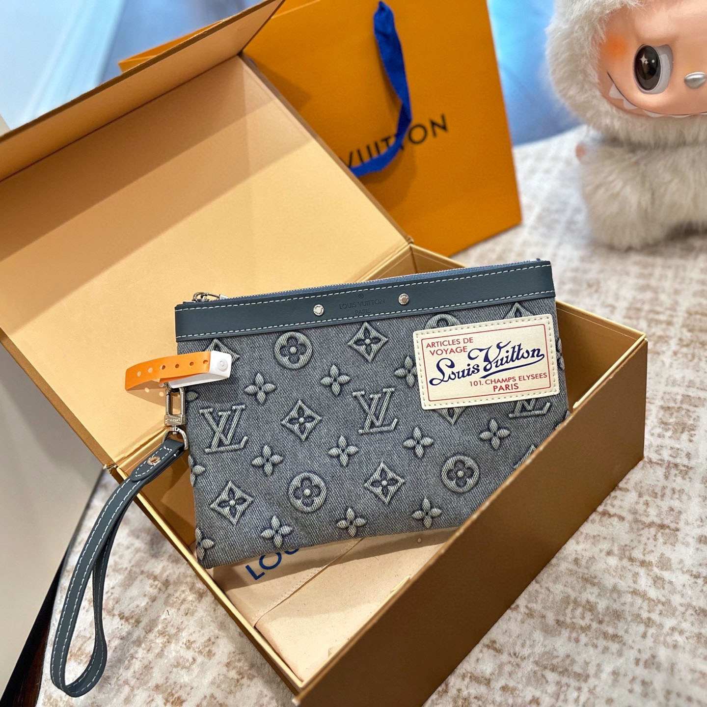 LV Unisex Denim Clutch AM25081629