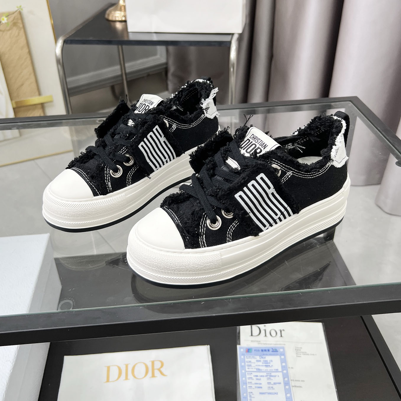 CD Platform Embroidered Casual Canvas Shoes FE25081625