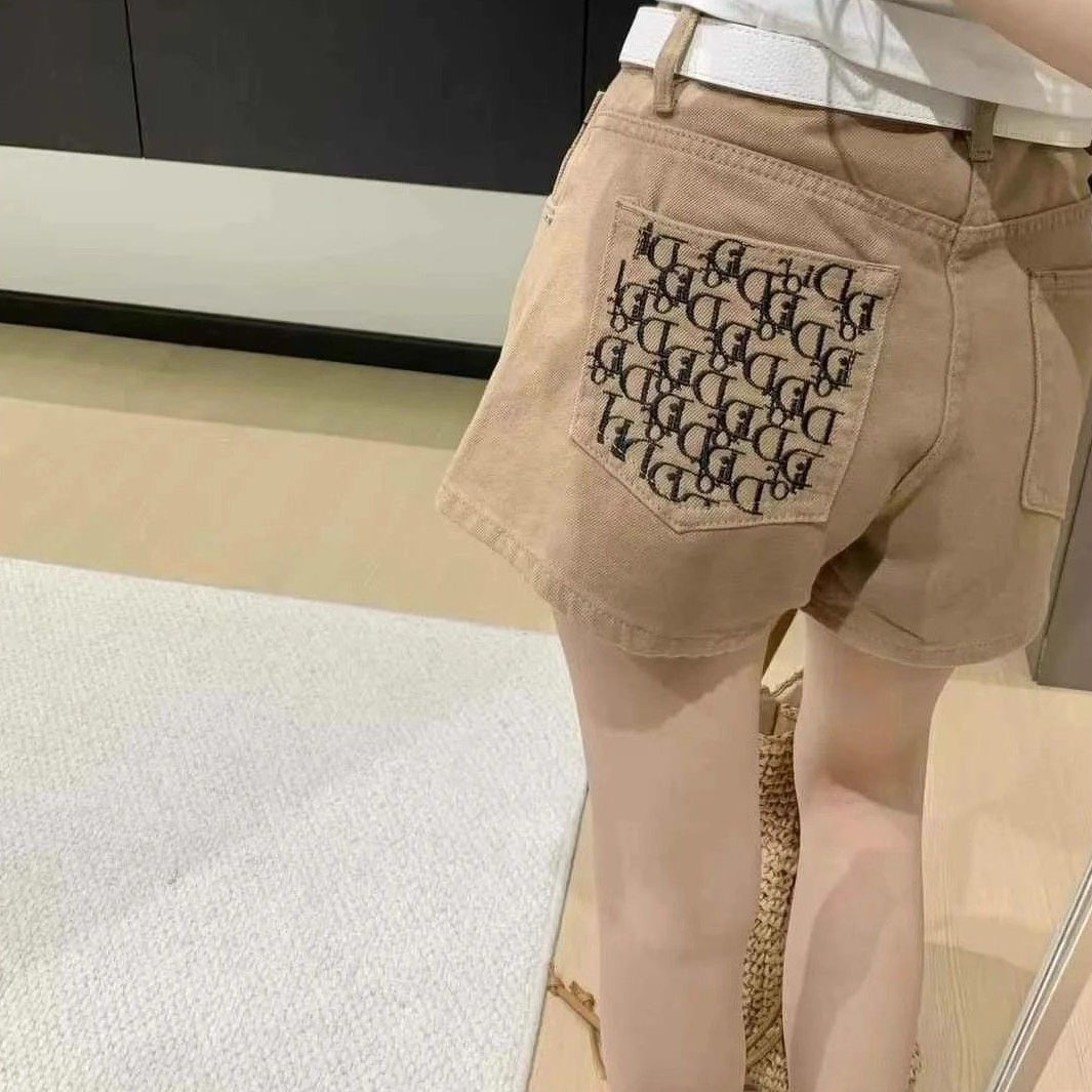 CD Women's Fashion Shorts FE25081624