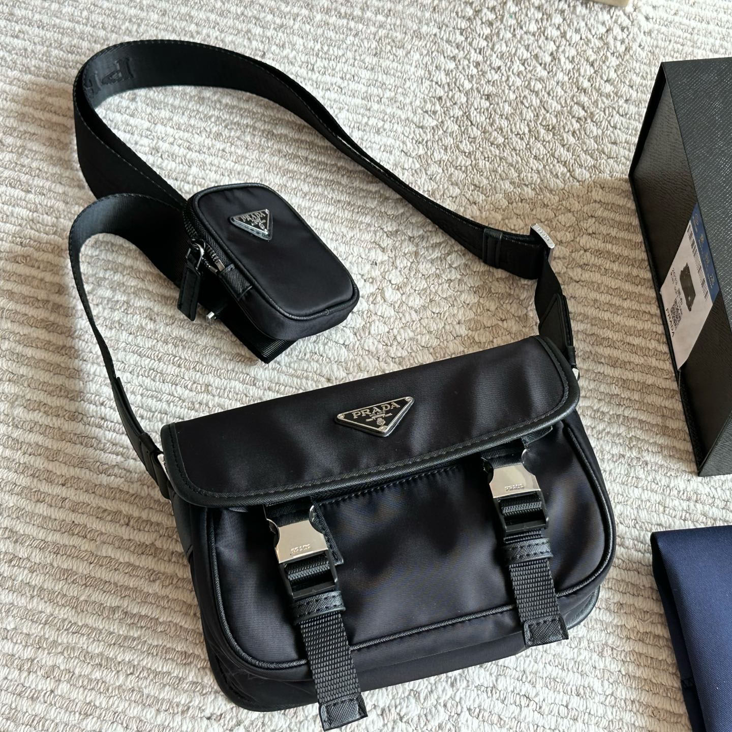 PRA Men's Classic Messenger Bag XX25081730