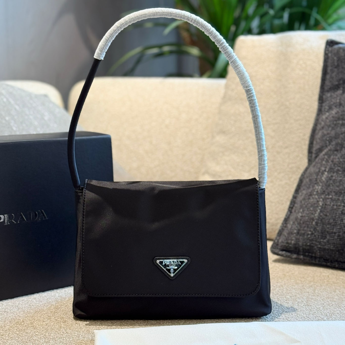 PRA Hobo Bag XX25081732