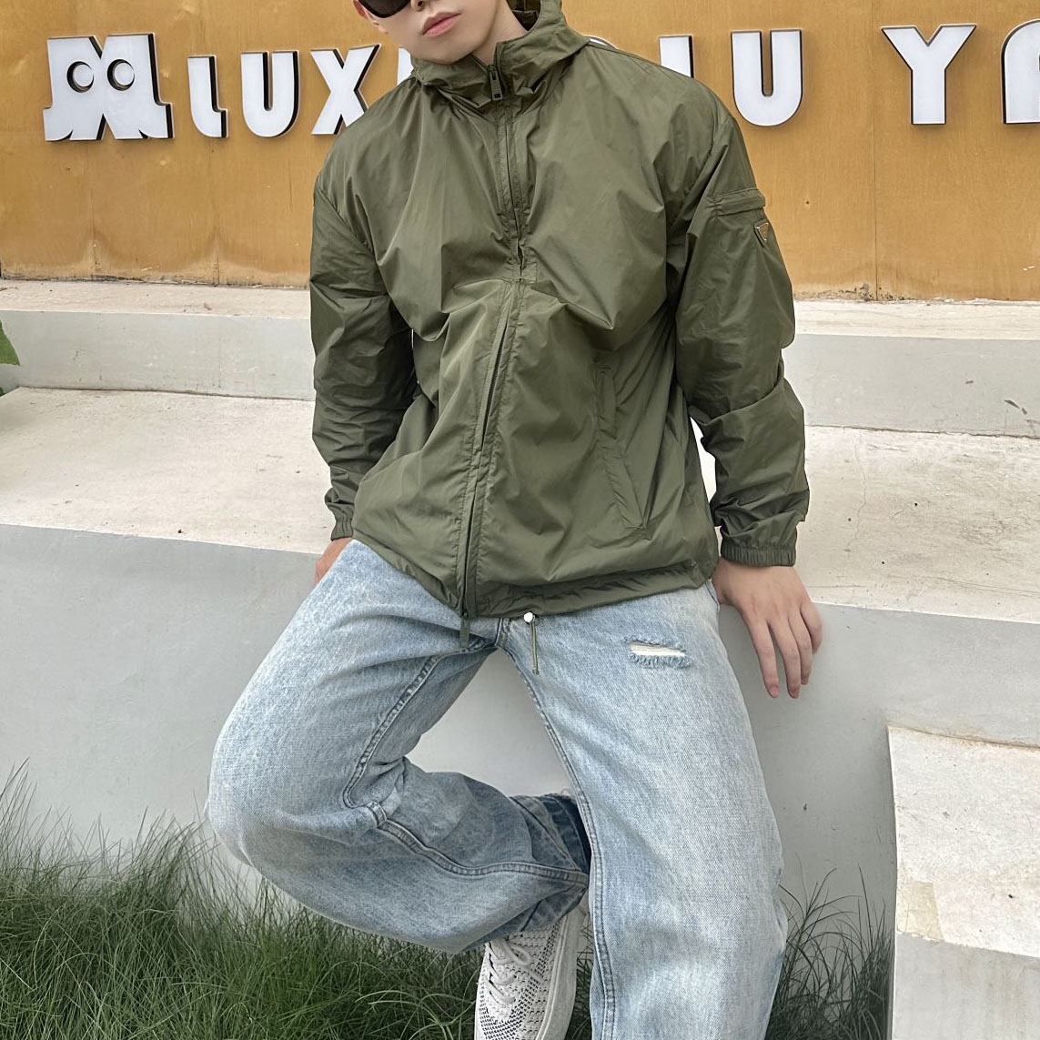 PRA Nylon Triangle - Logo Functional Zip - Up Jacket AM25081809