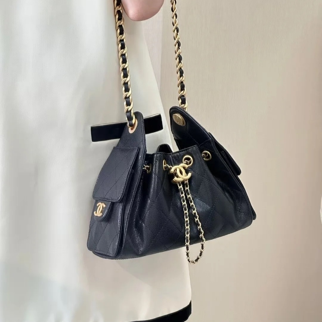 CH HOBO 25 Caviar leather Tote Bag YV25082907