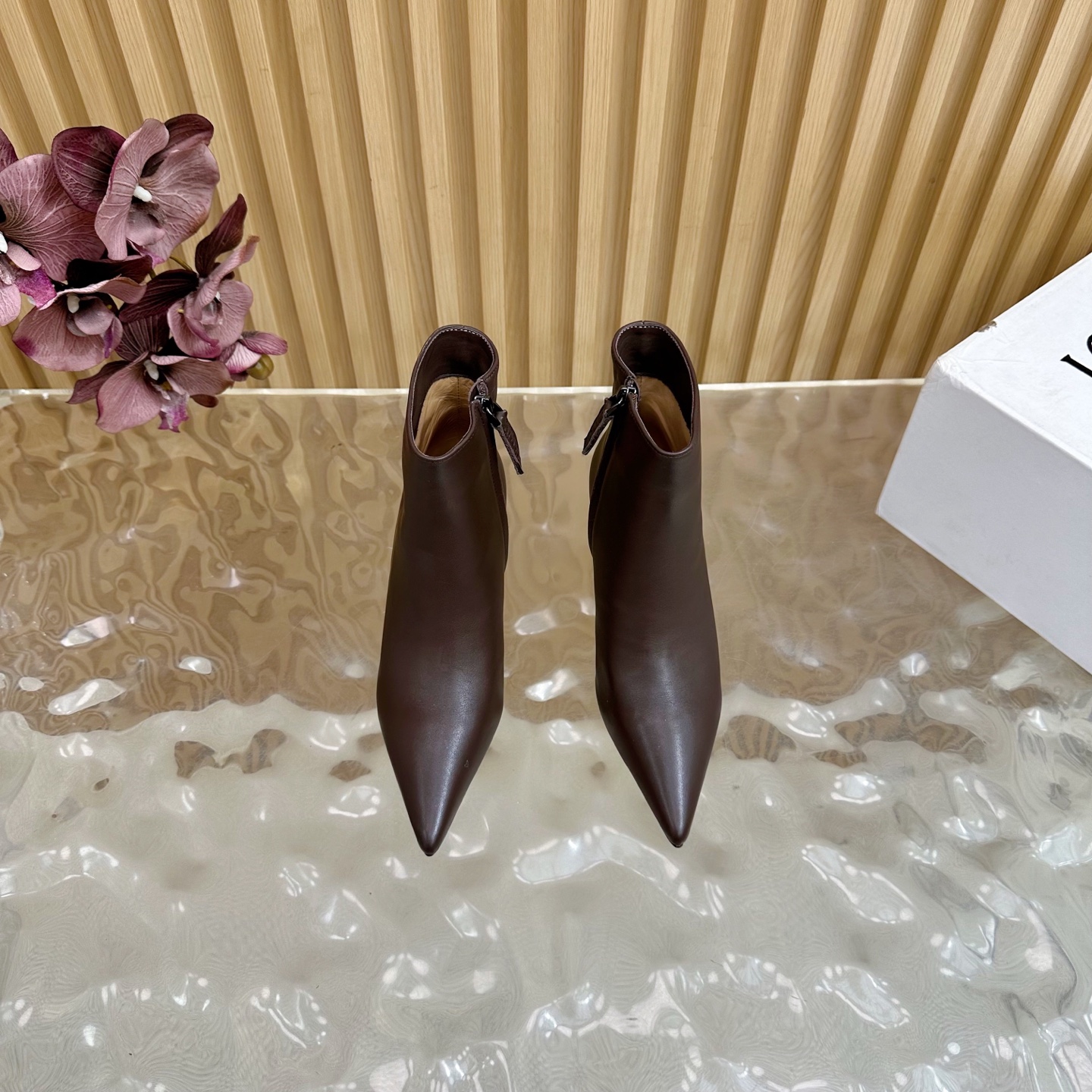 LOE Pointed - Toe Booties AM25081936