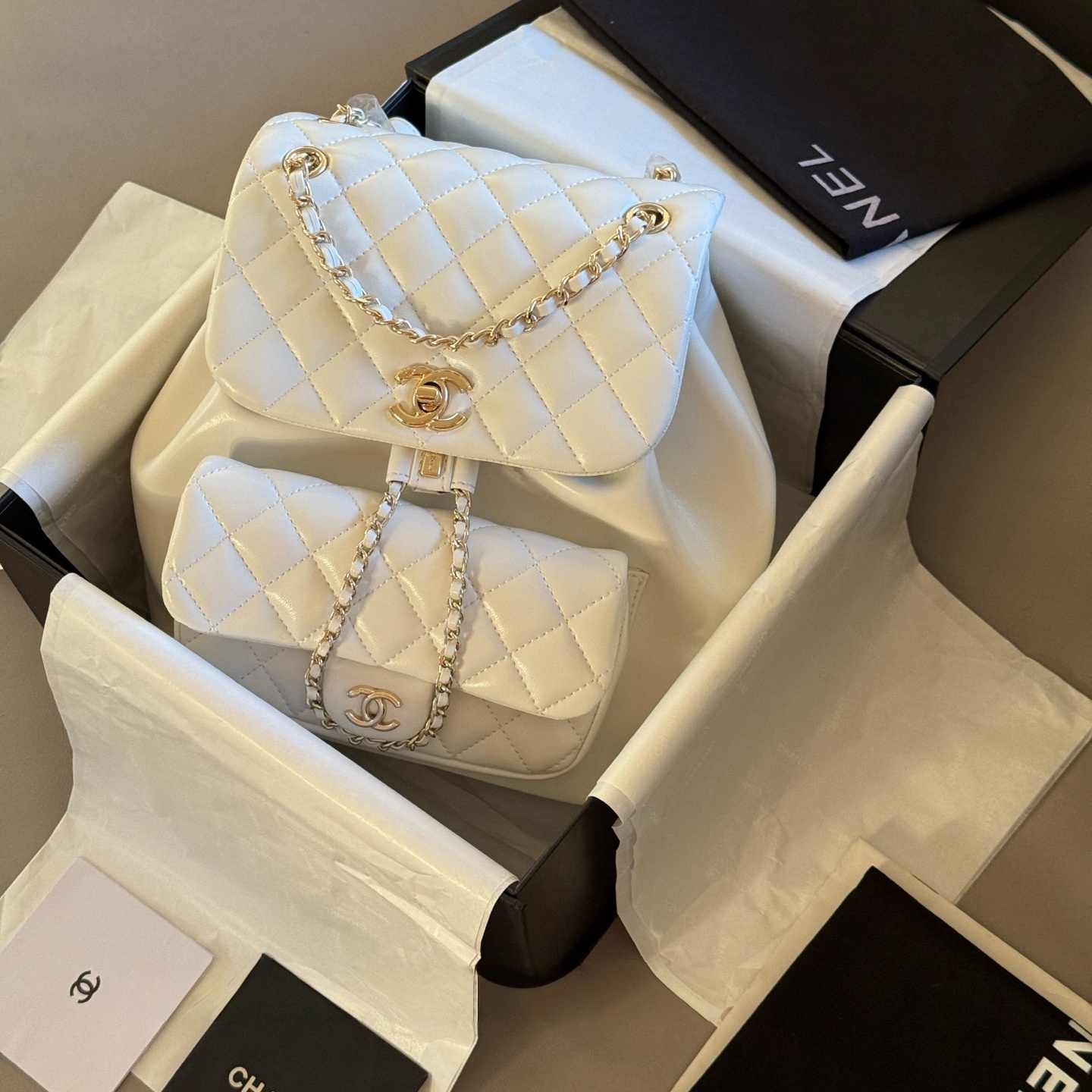 CH Duma Quilted Chain Backpack YV25082916