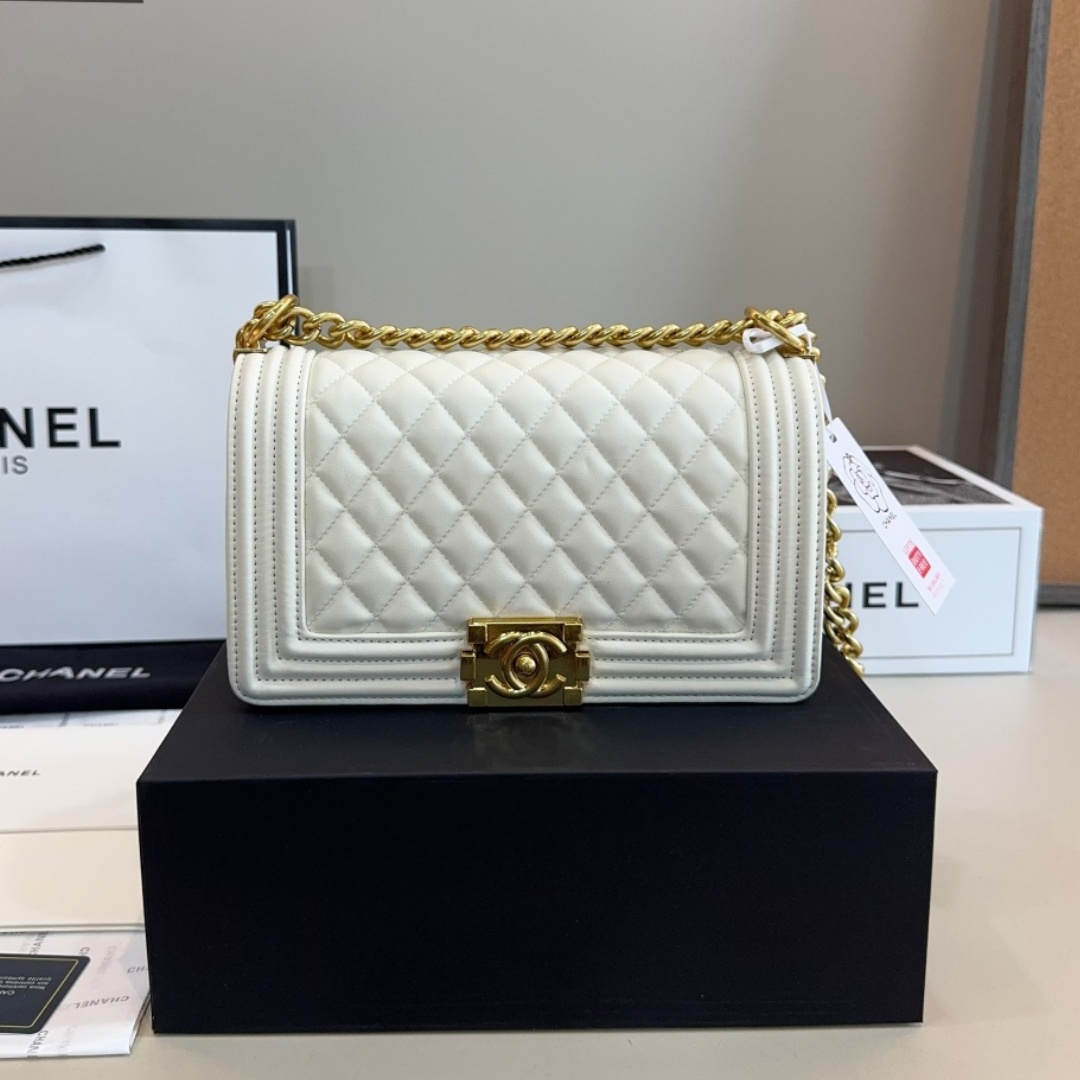 CH Boy Series Quilted Flap Bag  YV25083018