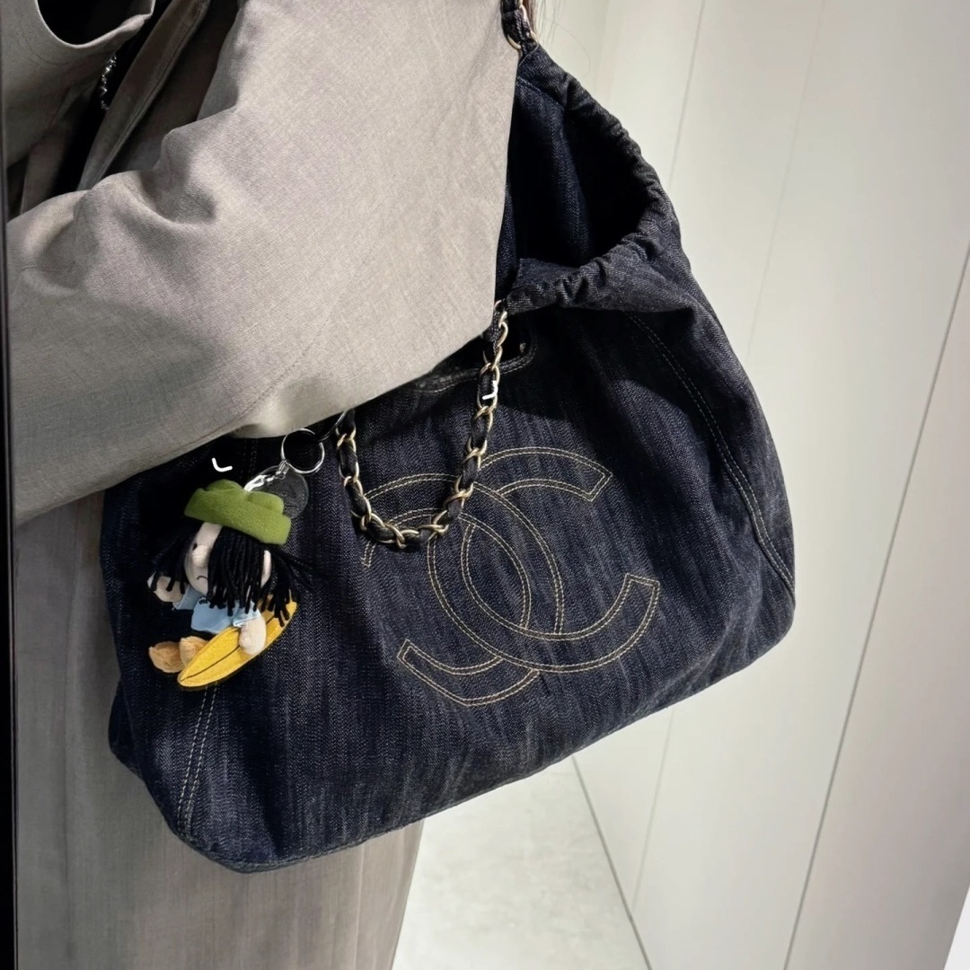 CH Coco Handle Quilted Top-Handle Bag  YV25083024