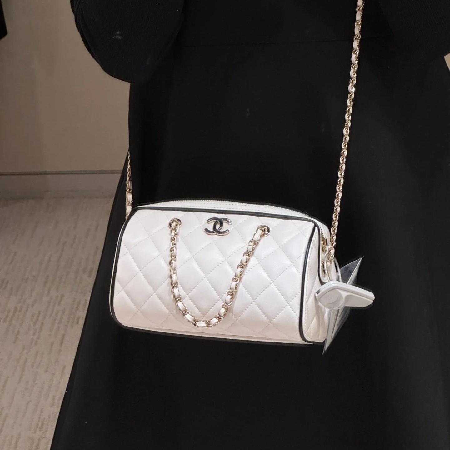 CH Quilted Boston Bag  YV25083019