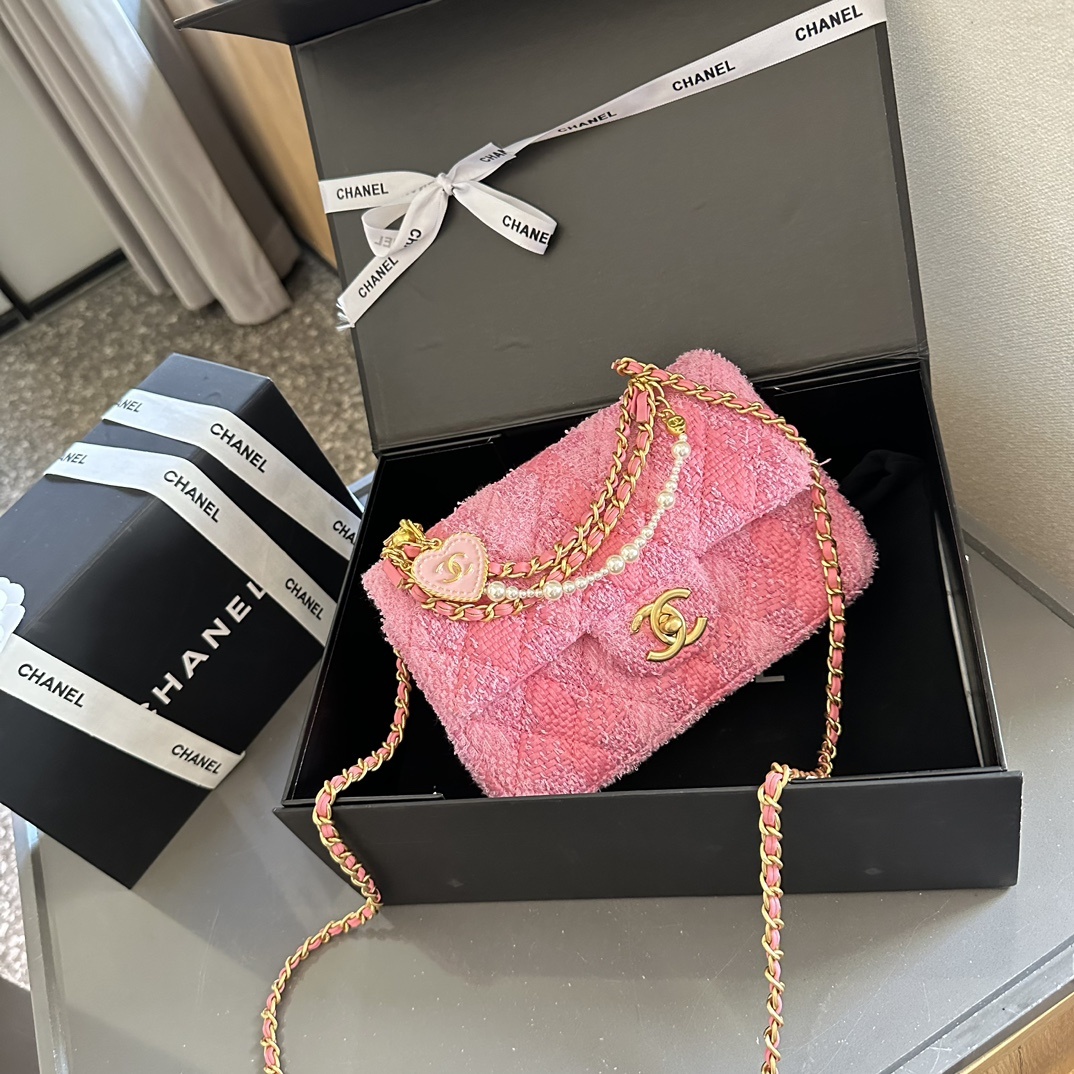 CH Tweed Quilted Flap Bag YV25083012