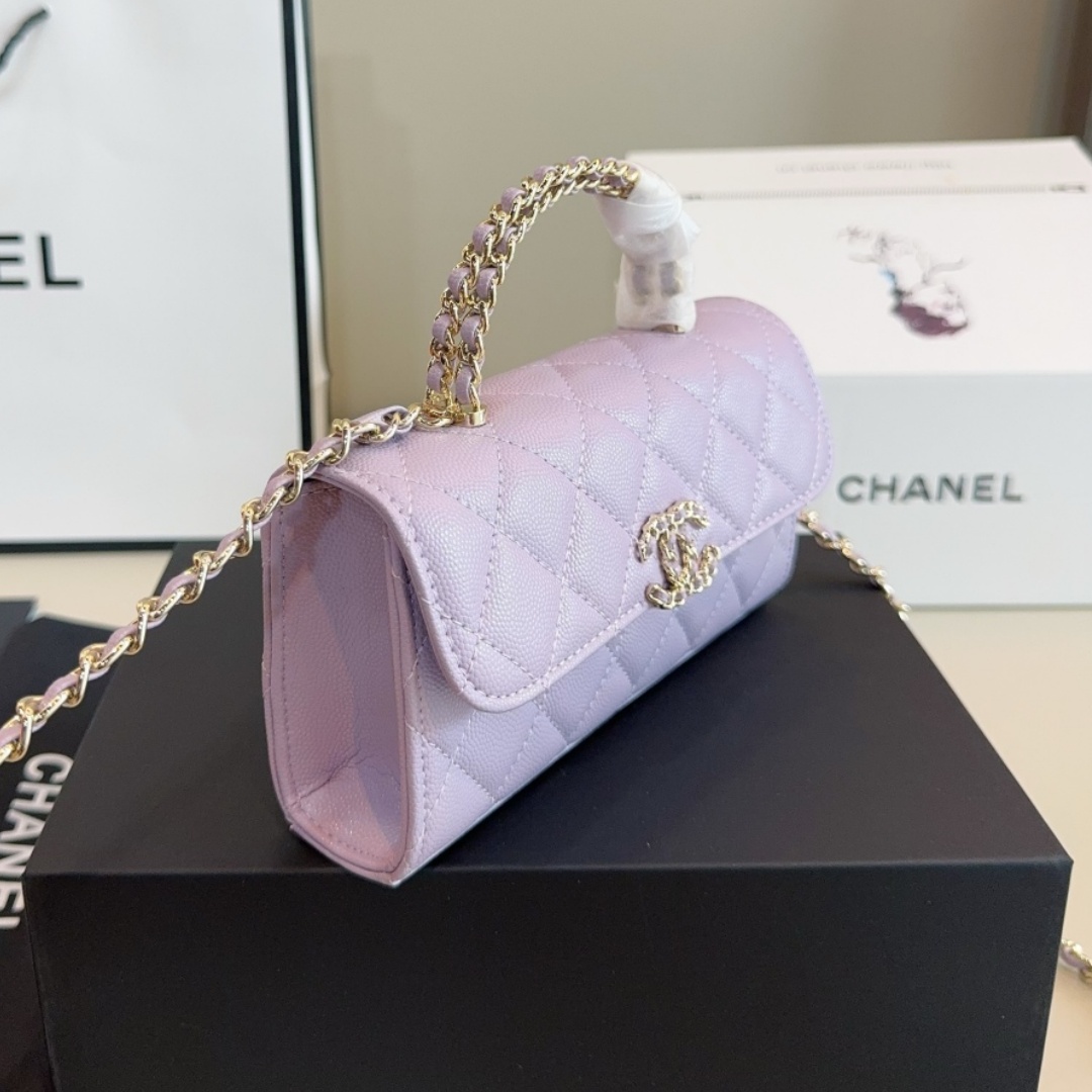 CH 25s Kelly Horizontal Version YV25083116