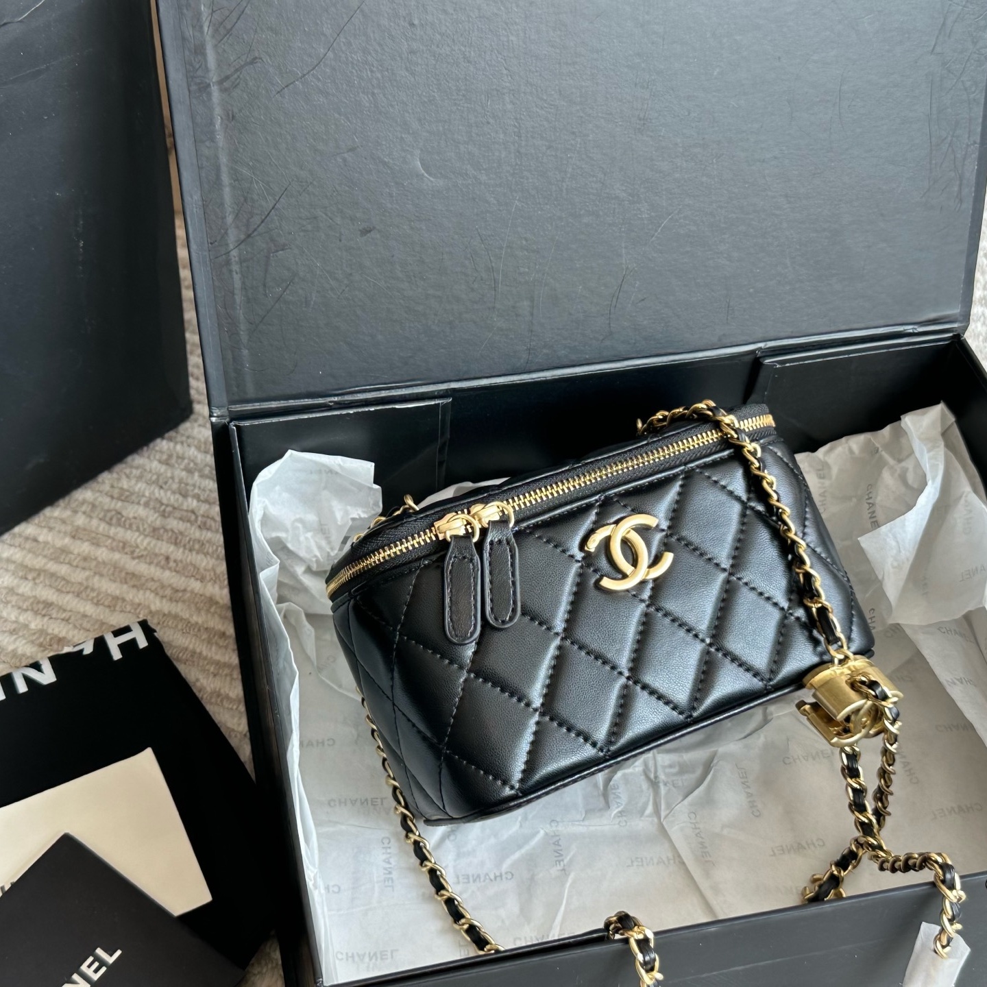 CH Quilted Lambskin Long Vanity Case  YV25083102