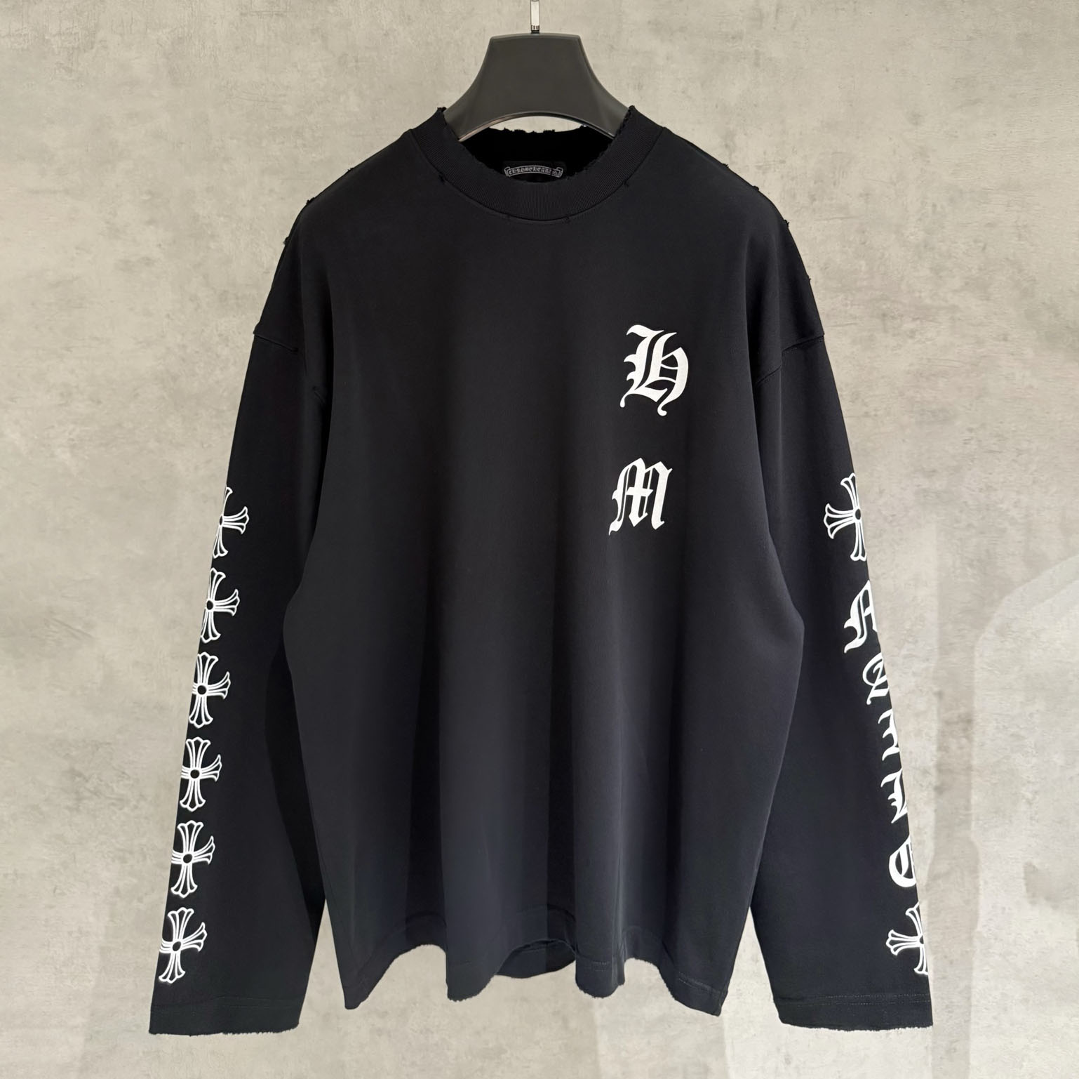 CH Minimalist Long-Sleeve Hoodie AM25082132