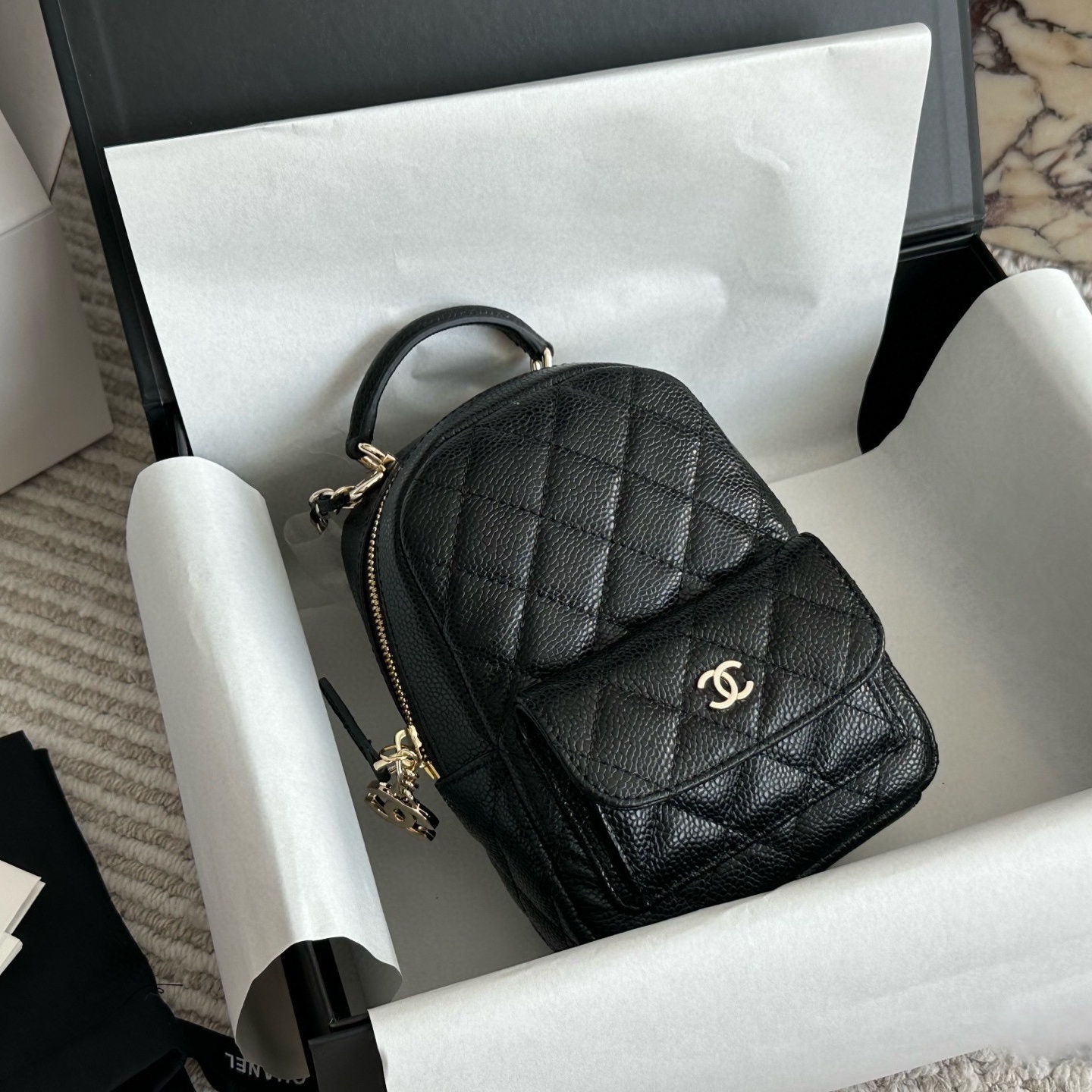 CH Caviar Quilted Mini Backpack  YV25083108